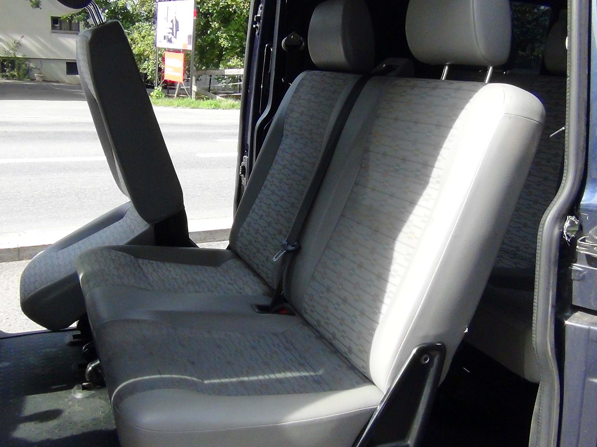 VW T5 2.0 Bi-TDI BMT 4Motion DSG-image-3