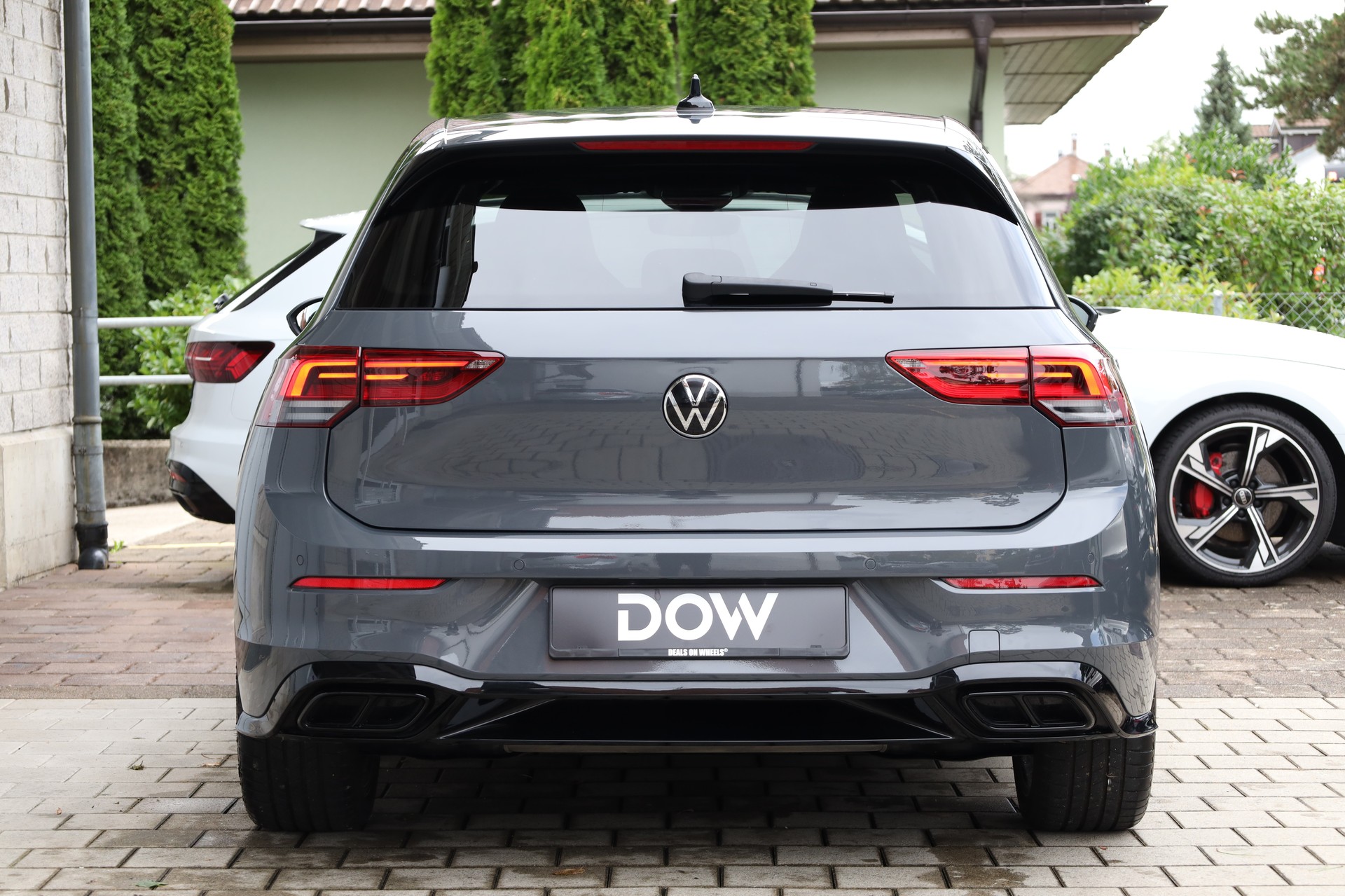 VW Golf 1.5 eTSI mHEV ACT R-Line DSG-image-6