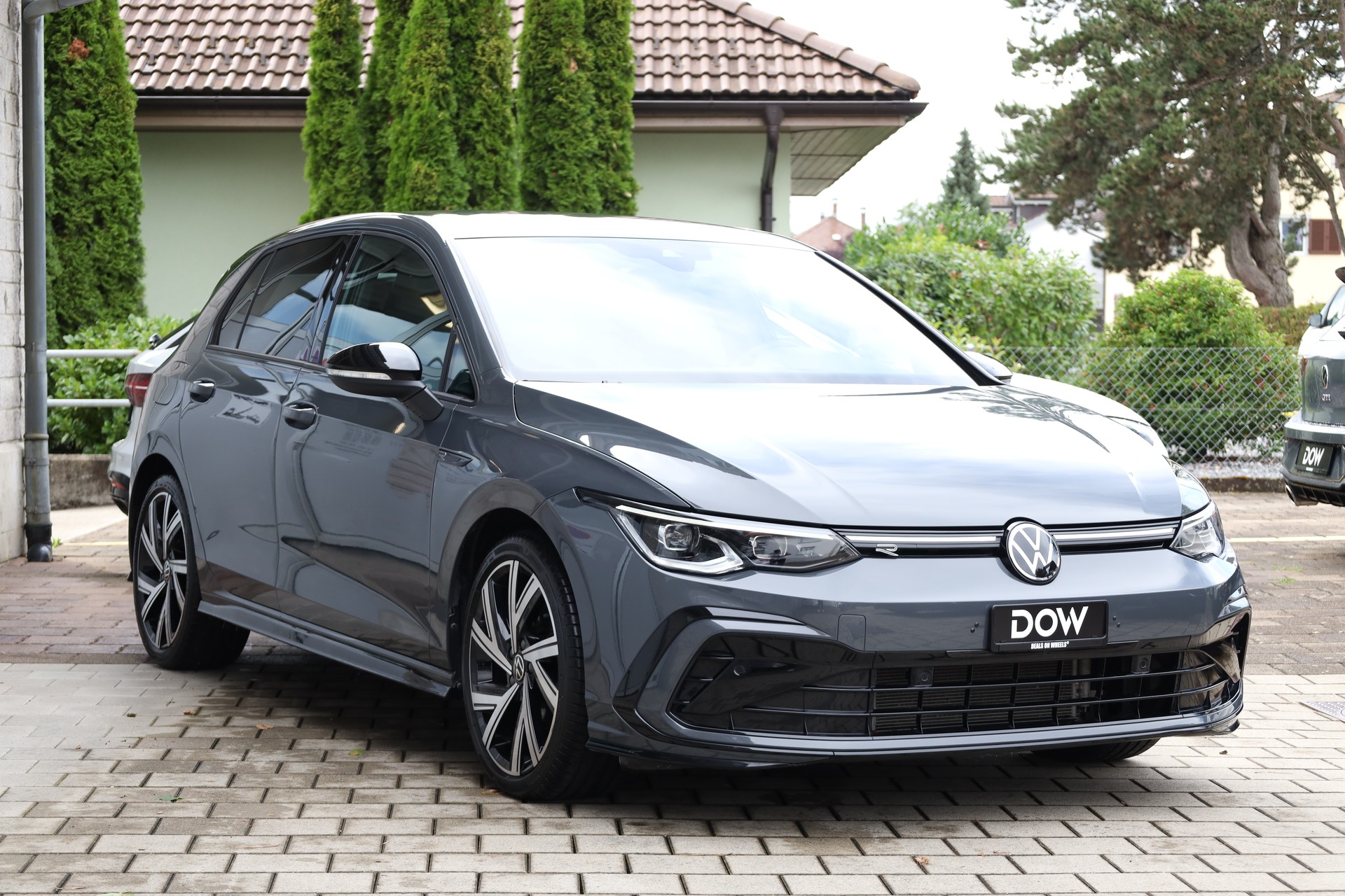 VW Golf 1.5 eTSI mHEV ACT R-Line DSG-image-1