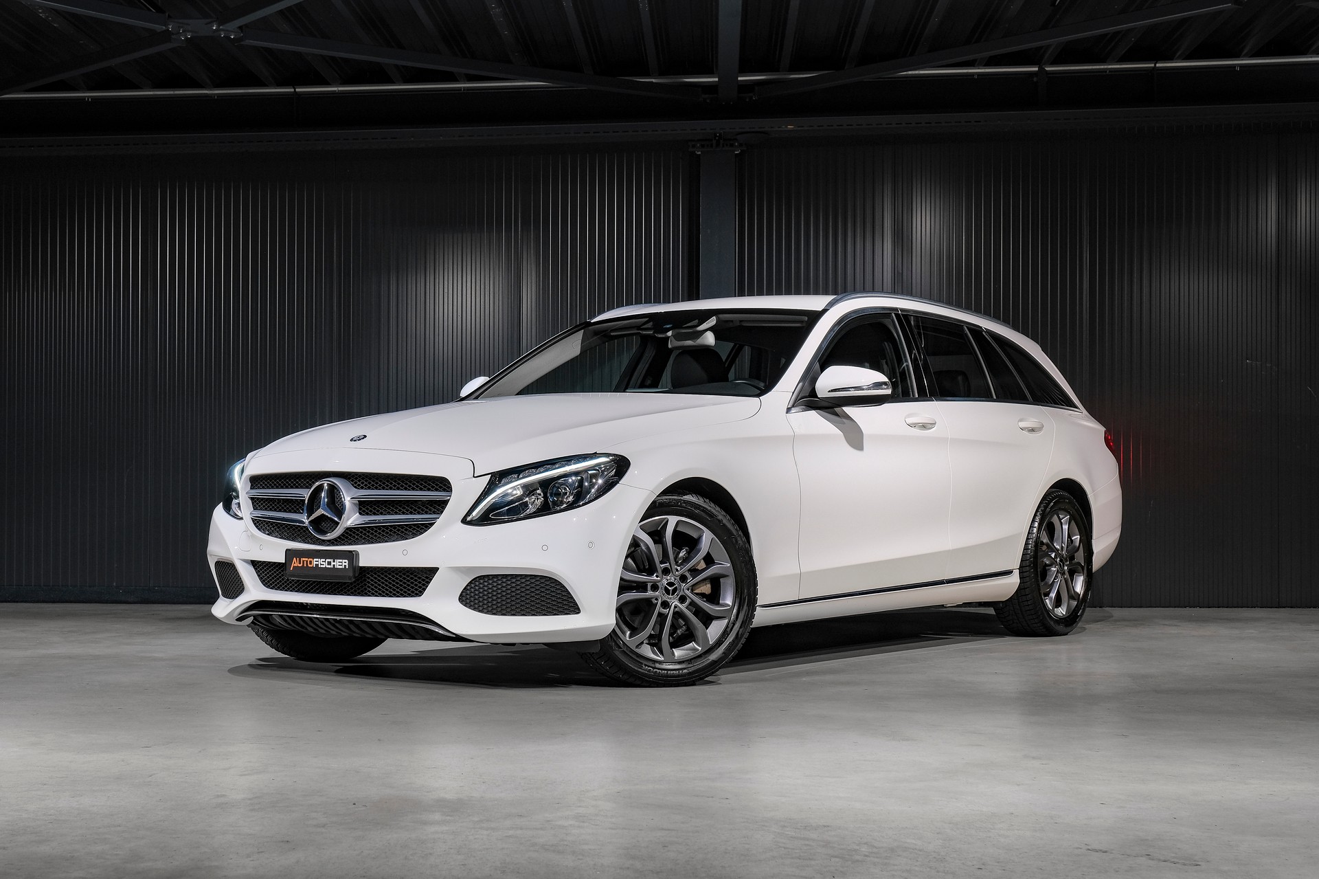 MERCEDES-BENZ C 180 Avantgarde