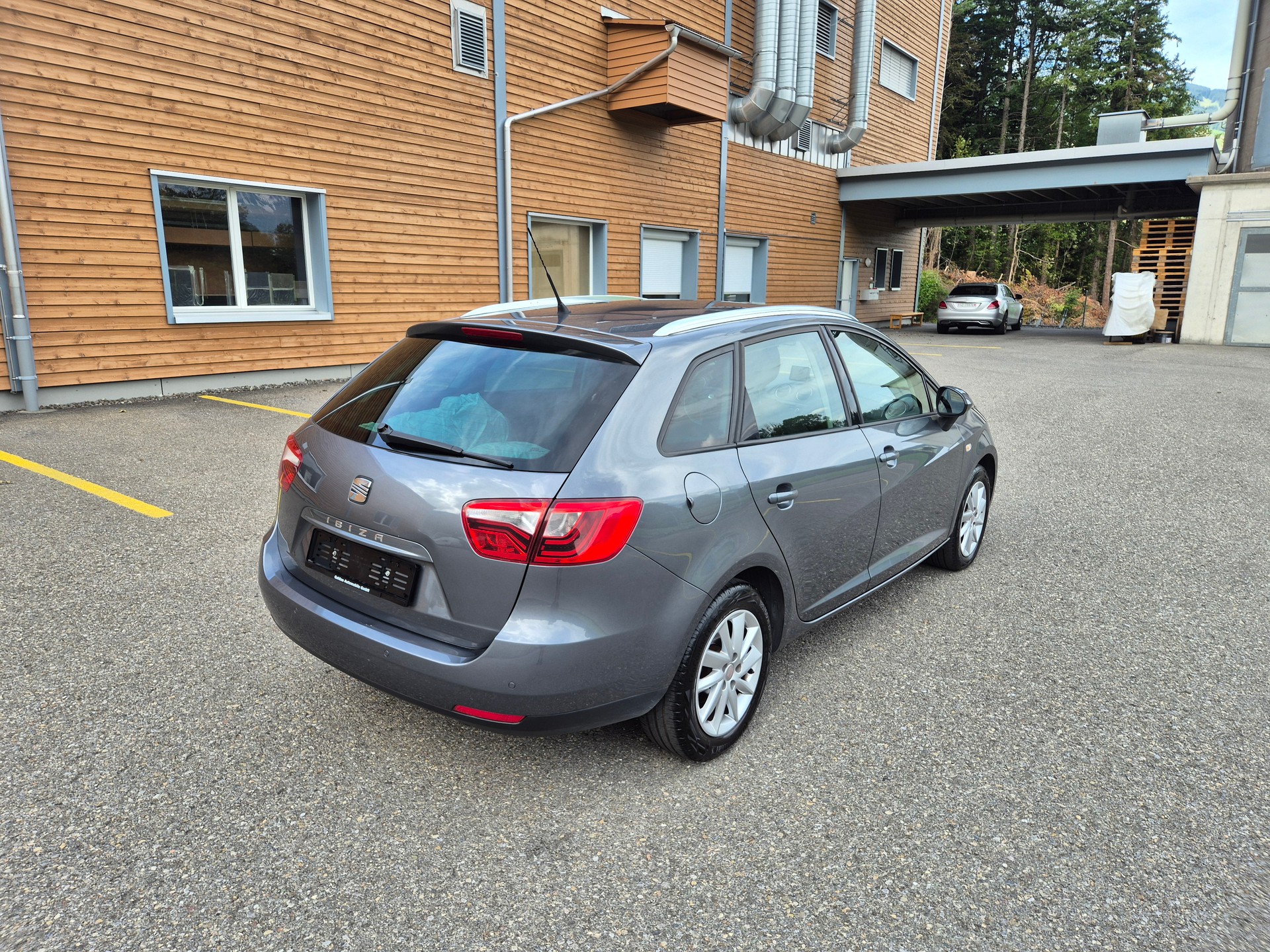 SEAT Ibiza ST 1.6 TDI Style-image-3