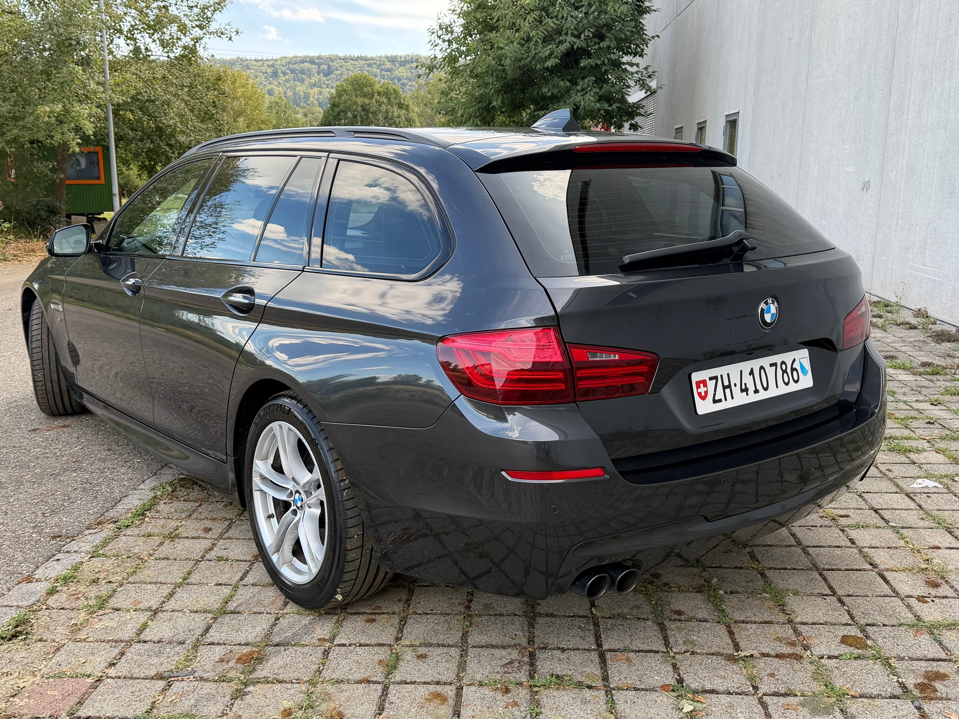 BMW 520d xDrive M Sportpaket-image-2