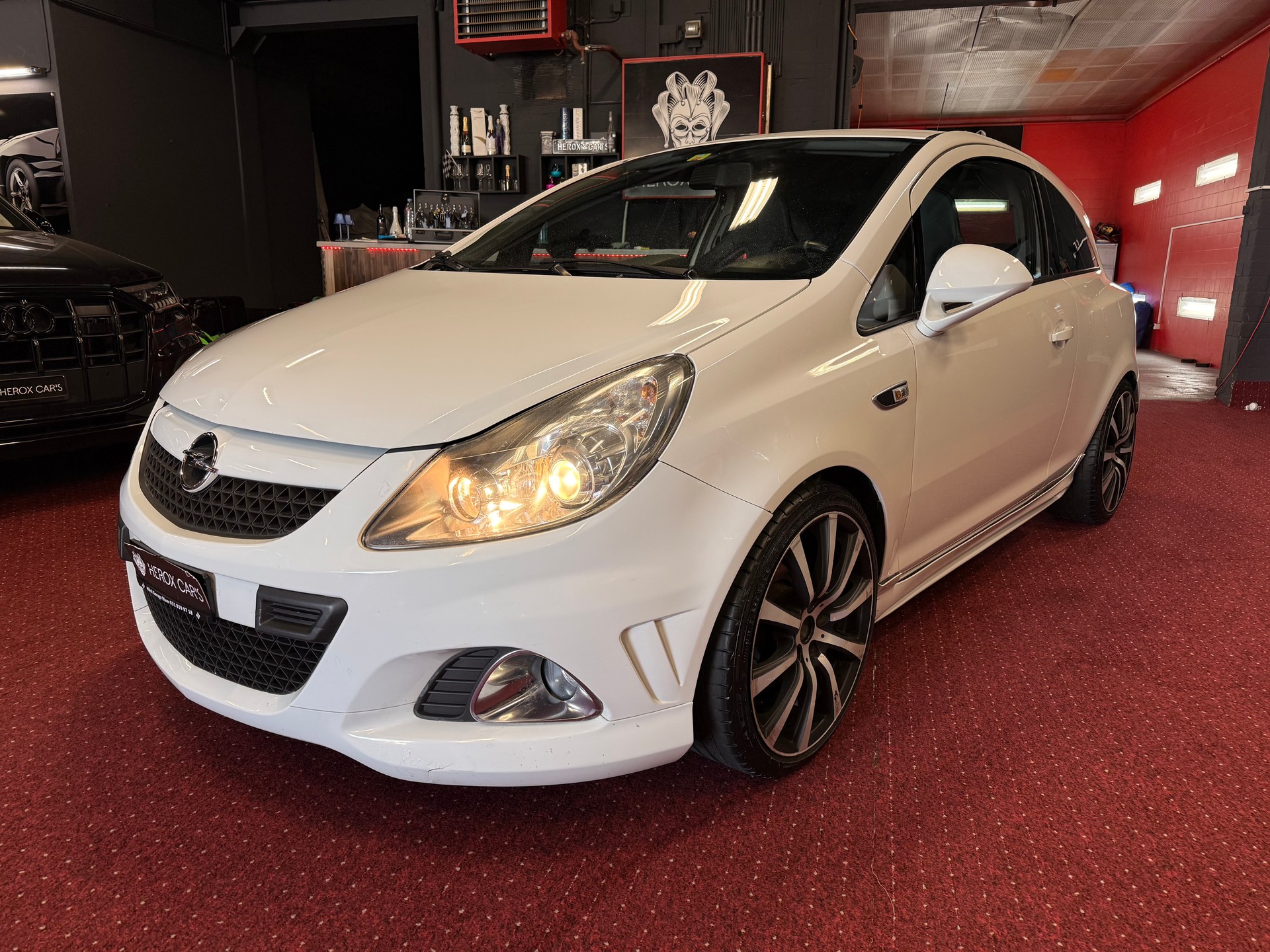 OPEL Corsa 1.6 Turbo OPC-image-5