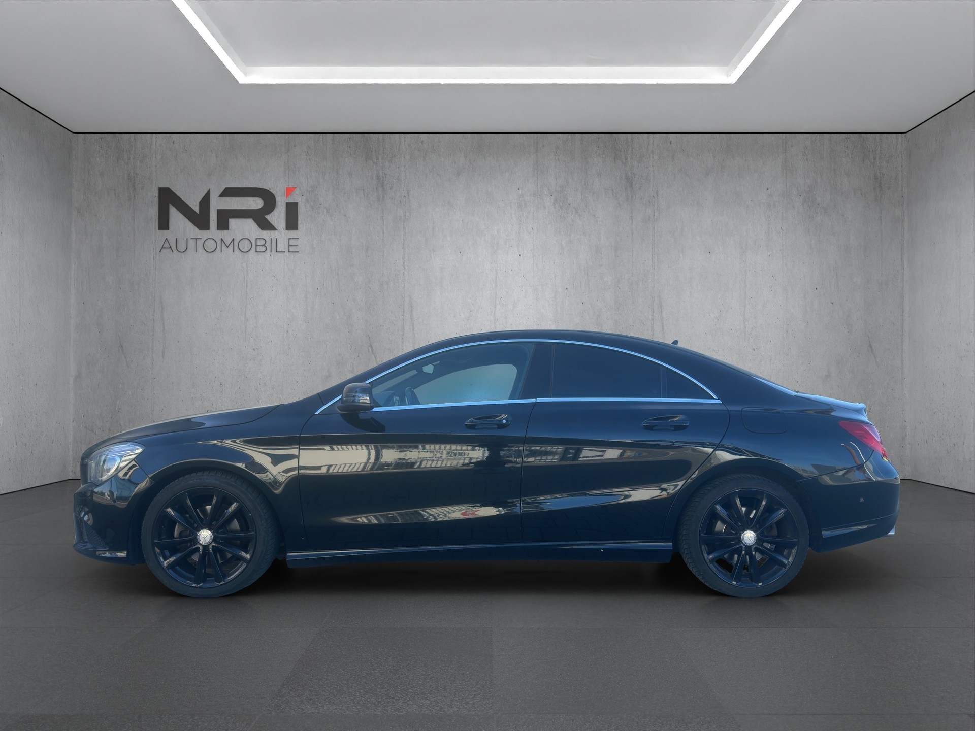 MERCEDES-BENZ CLA 220 CDI Urban-image-7