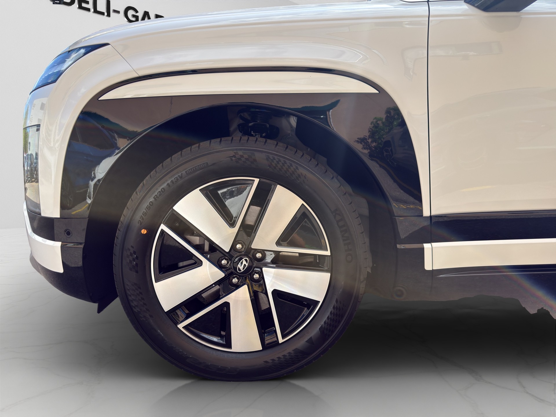 HYUNDAI Ioniq 9 110kWh Vertex 4WD-image-24