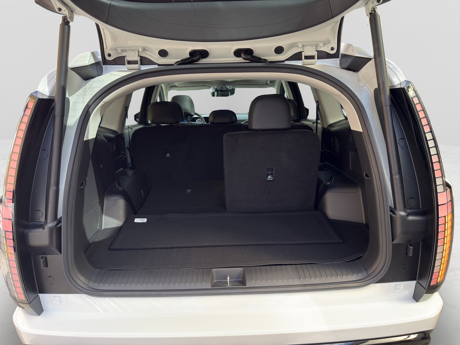 HYUNDAI Ioniq 9 110kWh Vertex 4WD-image-20