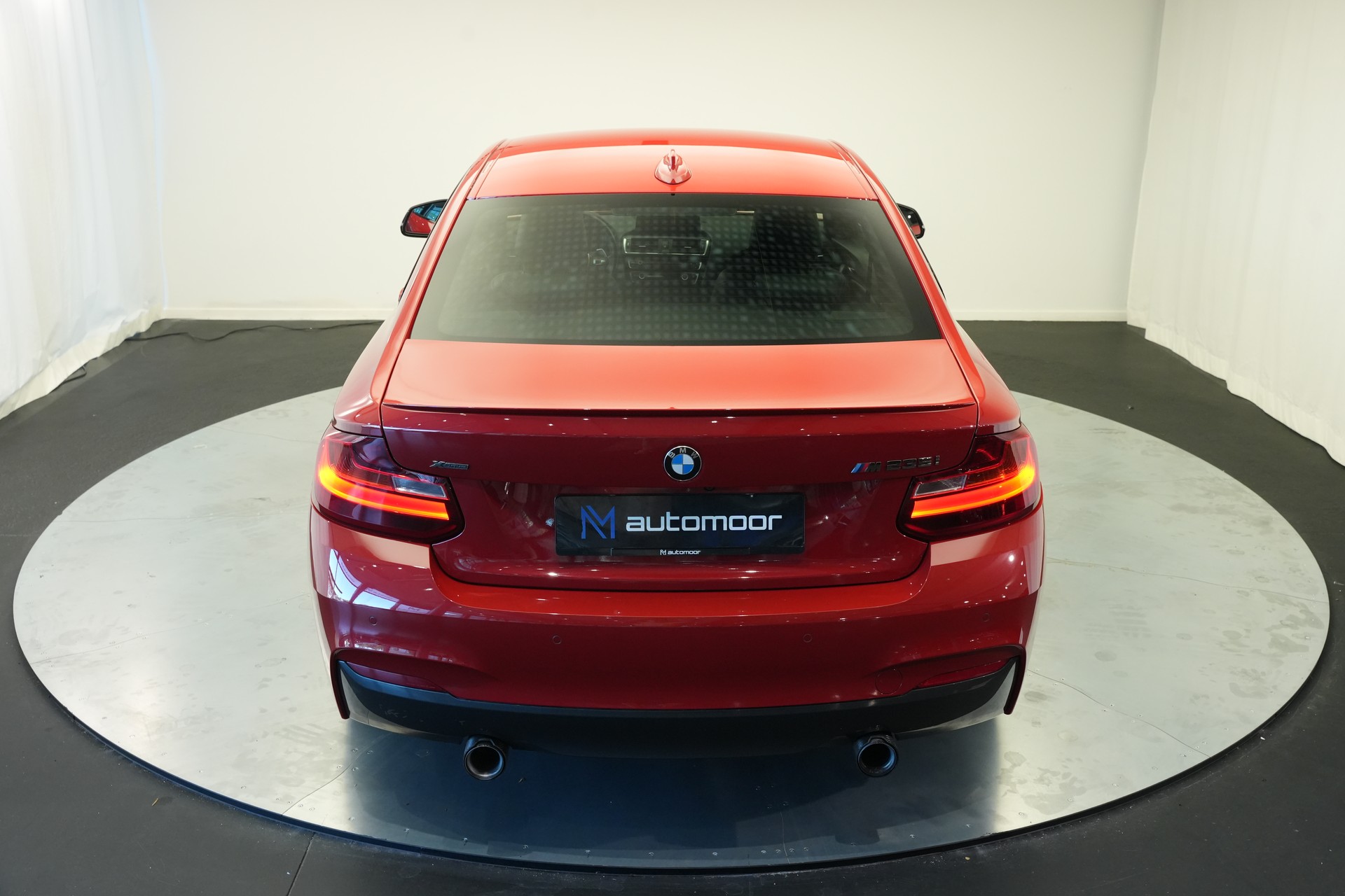 BMW M235i xDrive Steptronic *Carbon* *CH-Fahrzeug*-image-40