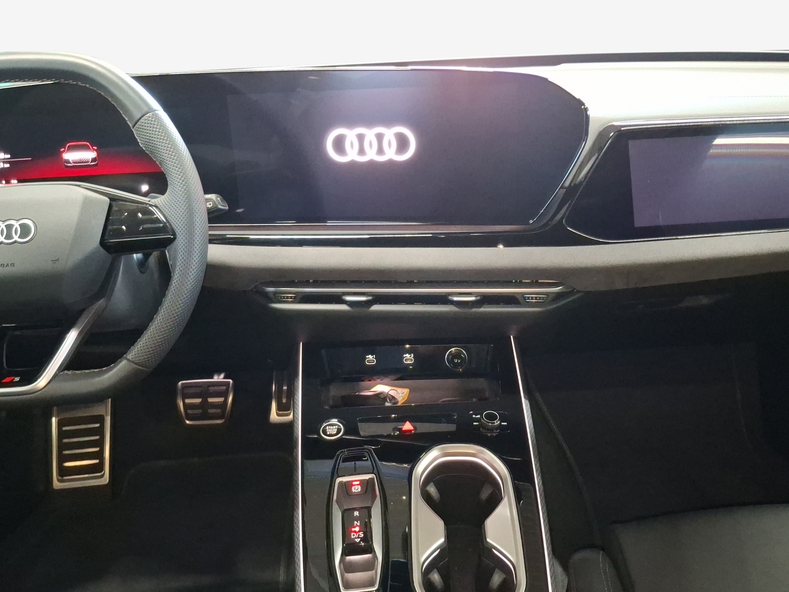 AUDI A6 Avant 55 TFSIe S line quattro S-tronic-image-10