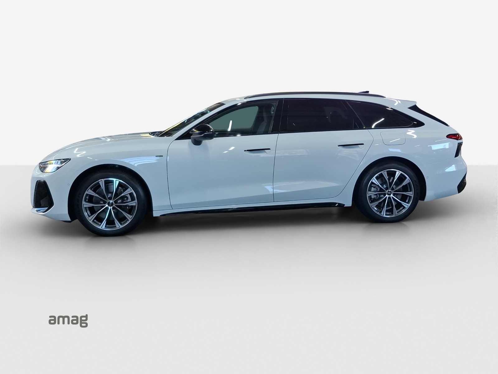 AUDI A6 Avant 55 TFSIe S line quattro S-tronic-image-1