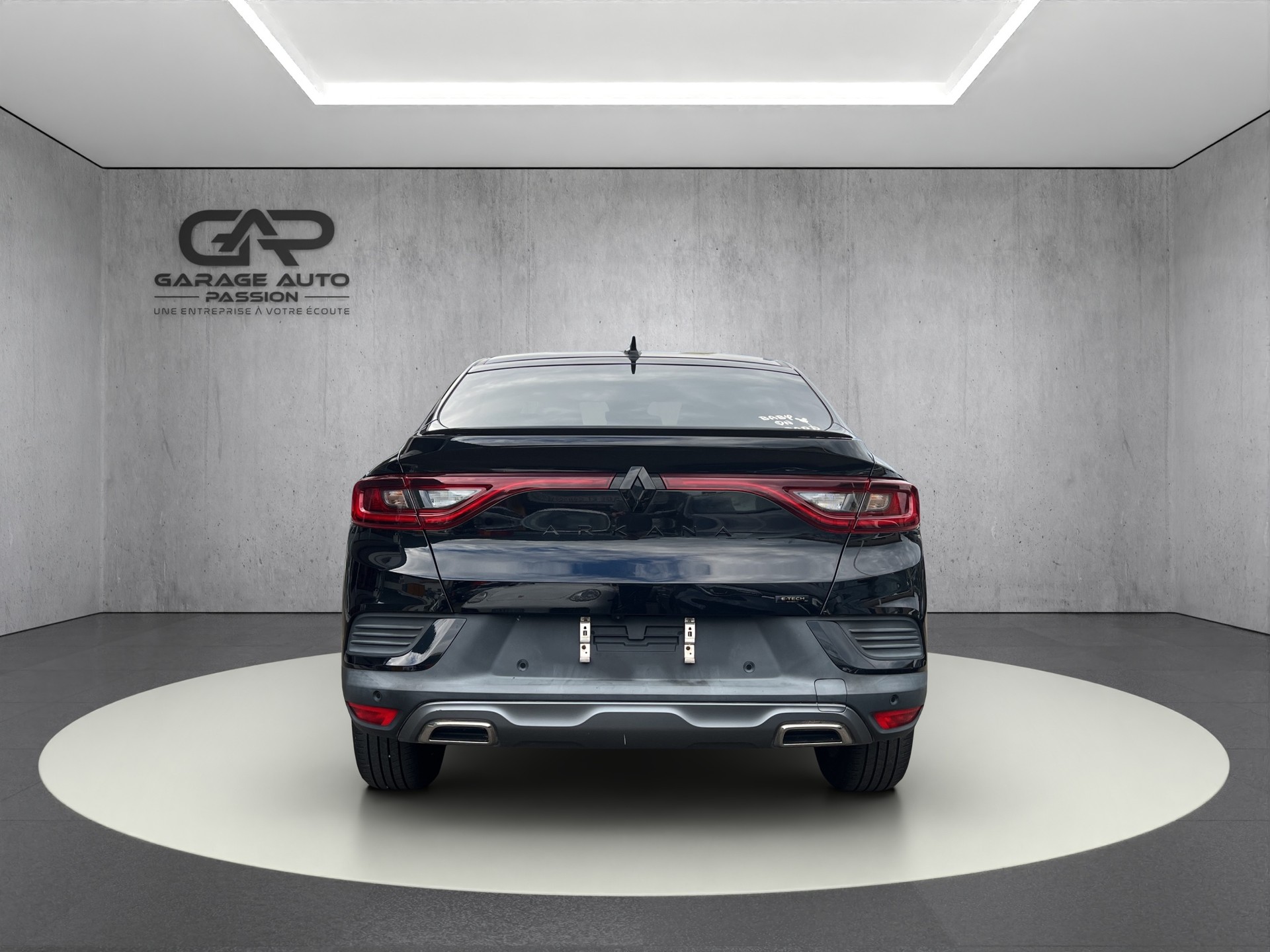 RENAULT Arkana 1.6 E-Tech Engineered-image-4