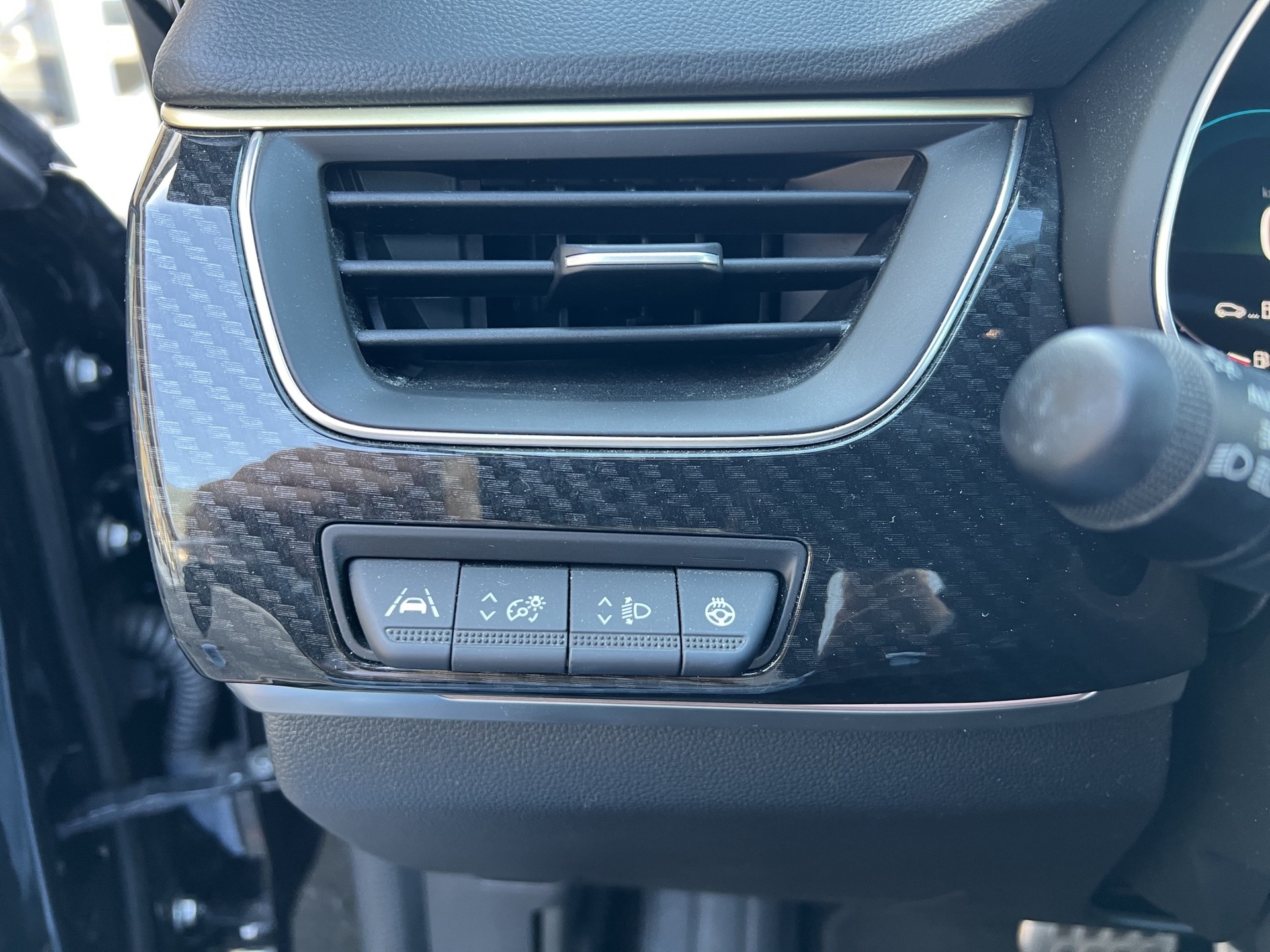 RENAULT Arkana 1.6 E-Tech Engineered-image-12