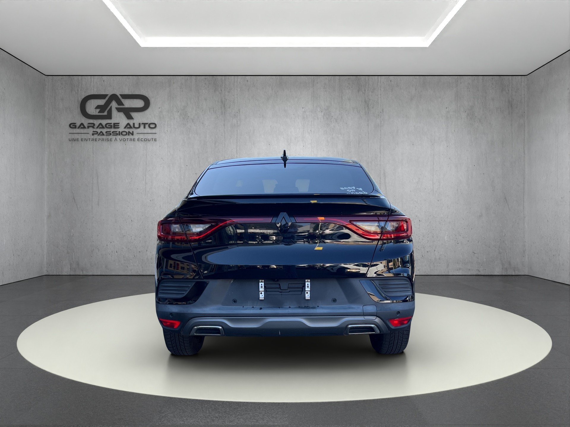 RENAULT Arkana 1.6 E-Tech Engineered-image-5