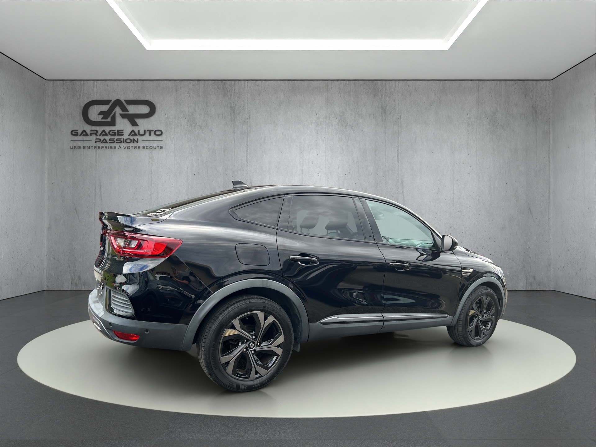 RENAULT Arkana 1.6 E-Tech Engineered-image-6