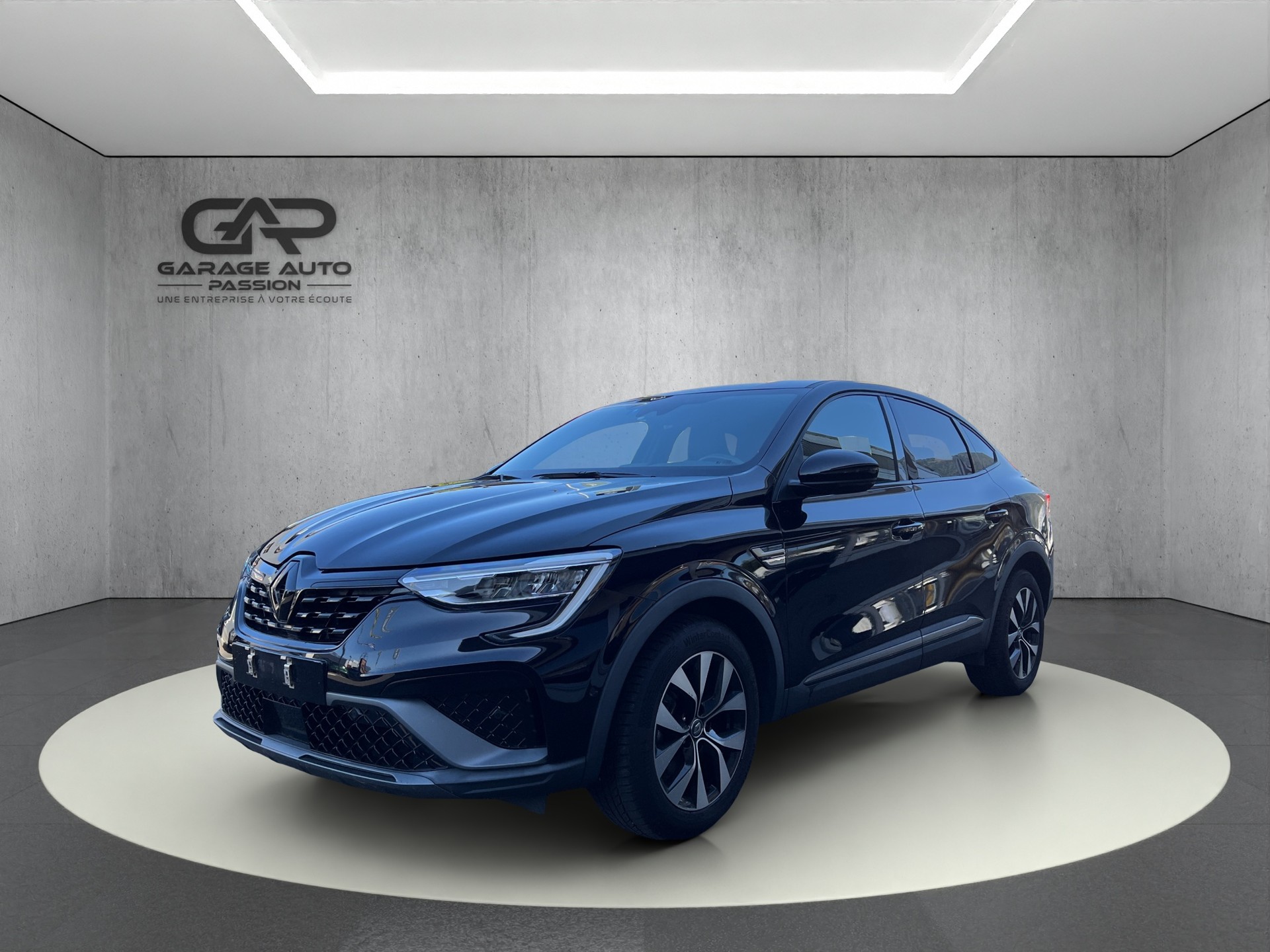 RENAULT Arkana 1.6 E-Tech Engineered-image-2