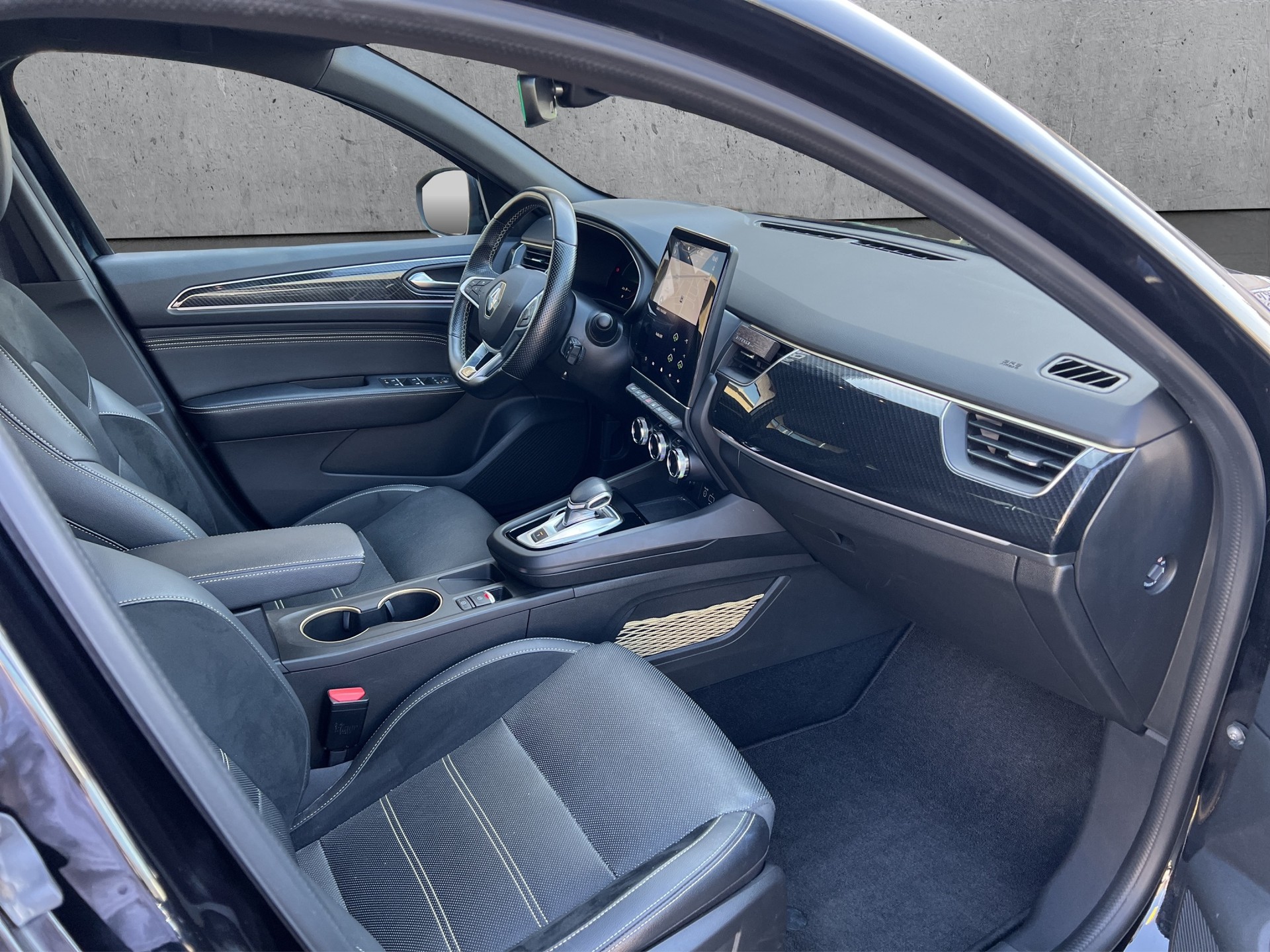 RENAULT Arkana 1.6 E-Tech Engineered-image-9