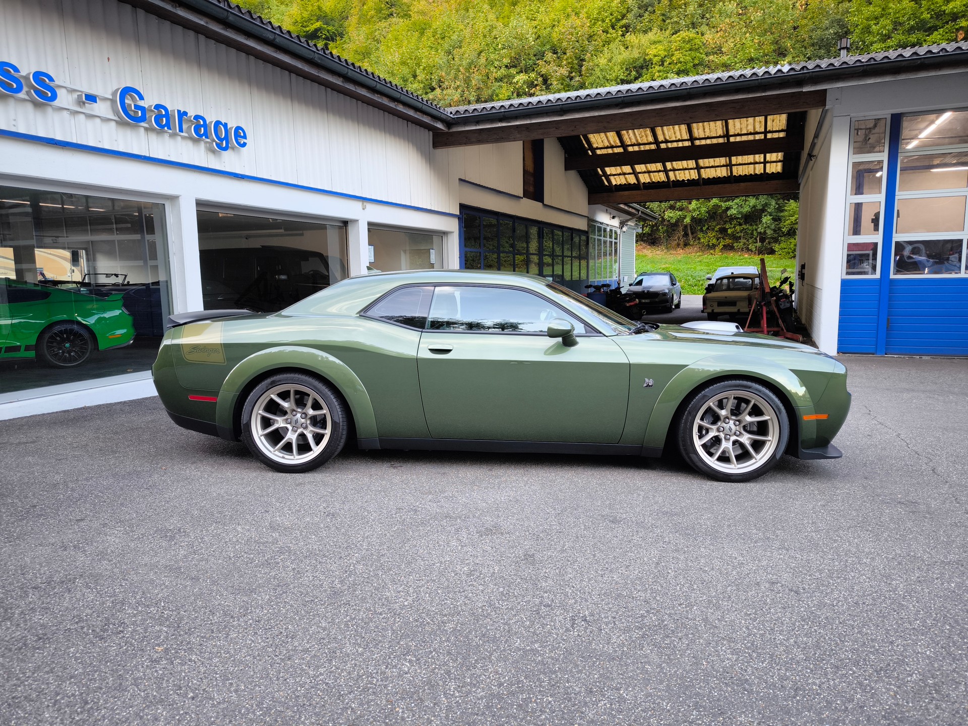 DODGE Challenger R/T Scat Pack Widebody Shaker Swinger Special Edition-image-16