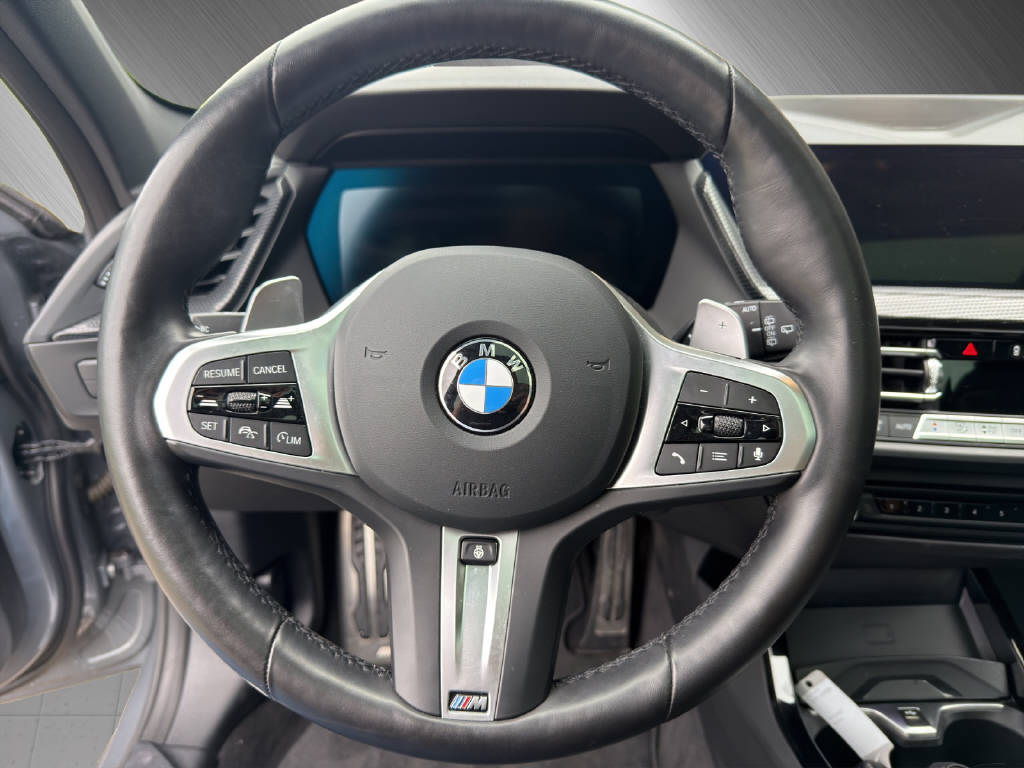 BMW M135i xDrive **CH Fahrzeug**-image-10