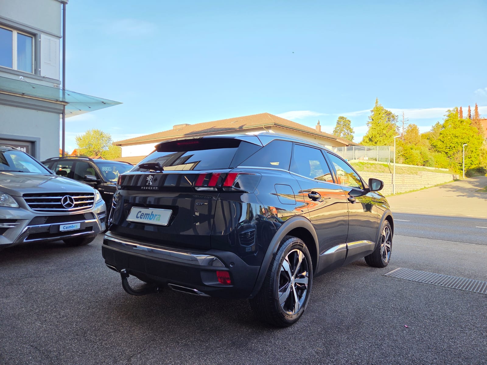 PEUGEOT 3008 2.0 BlueHDi GT EAT-image-4