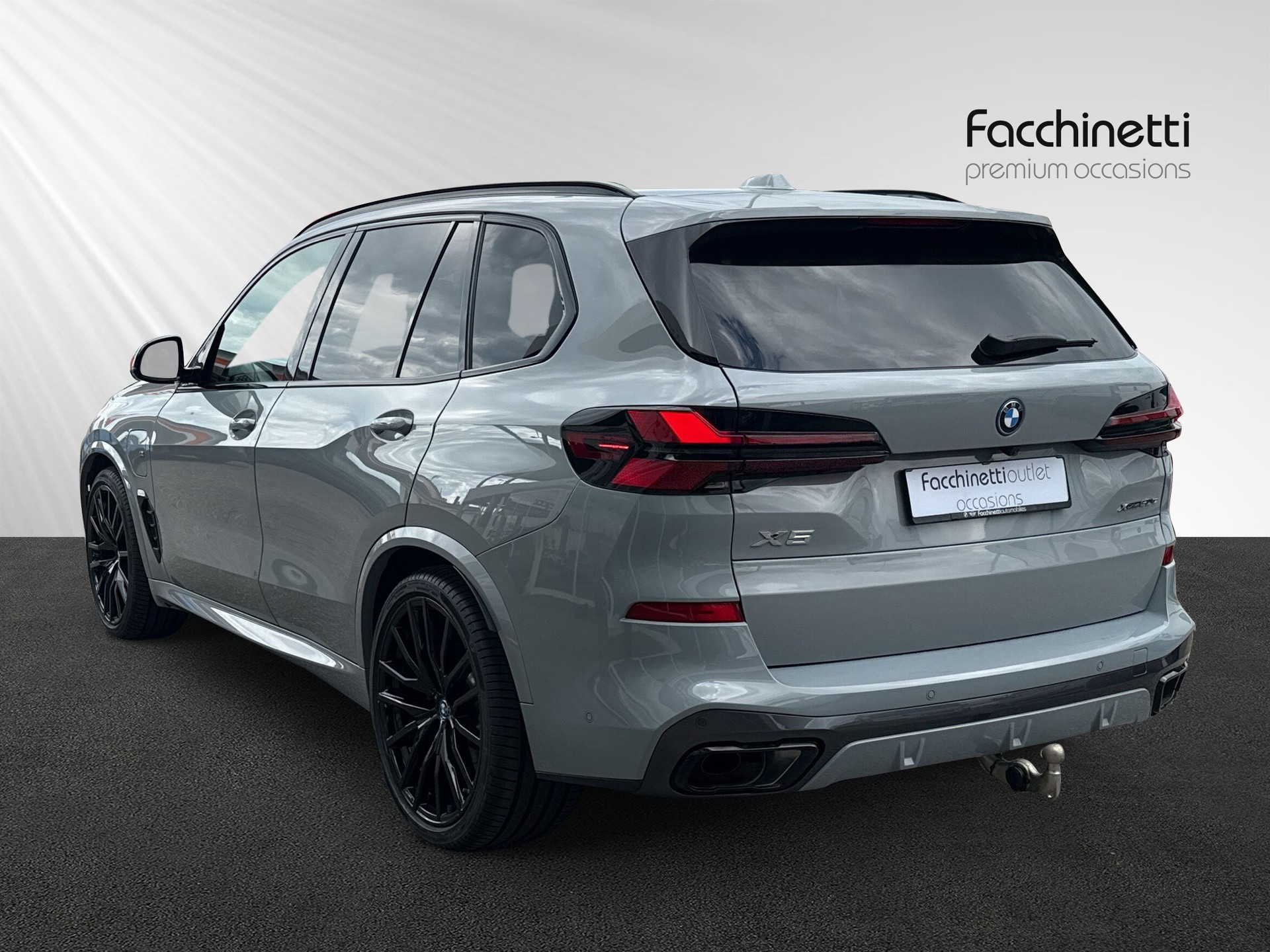 BMW X5 xDrive 50e M Sport Pro Steptronic-image-2