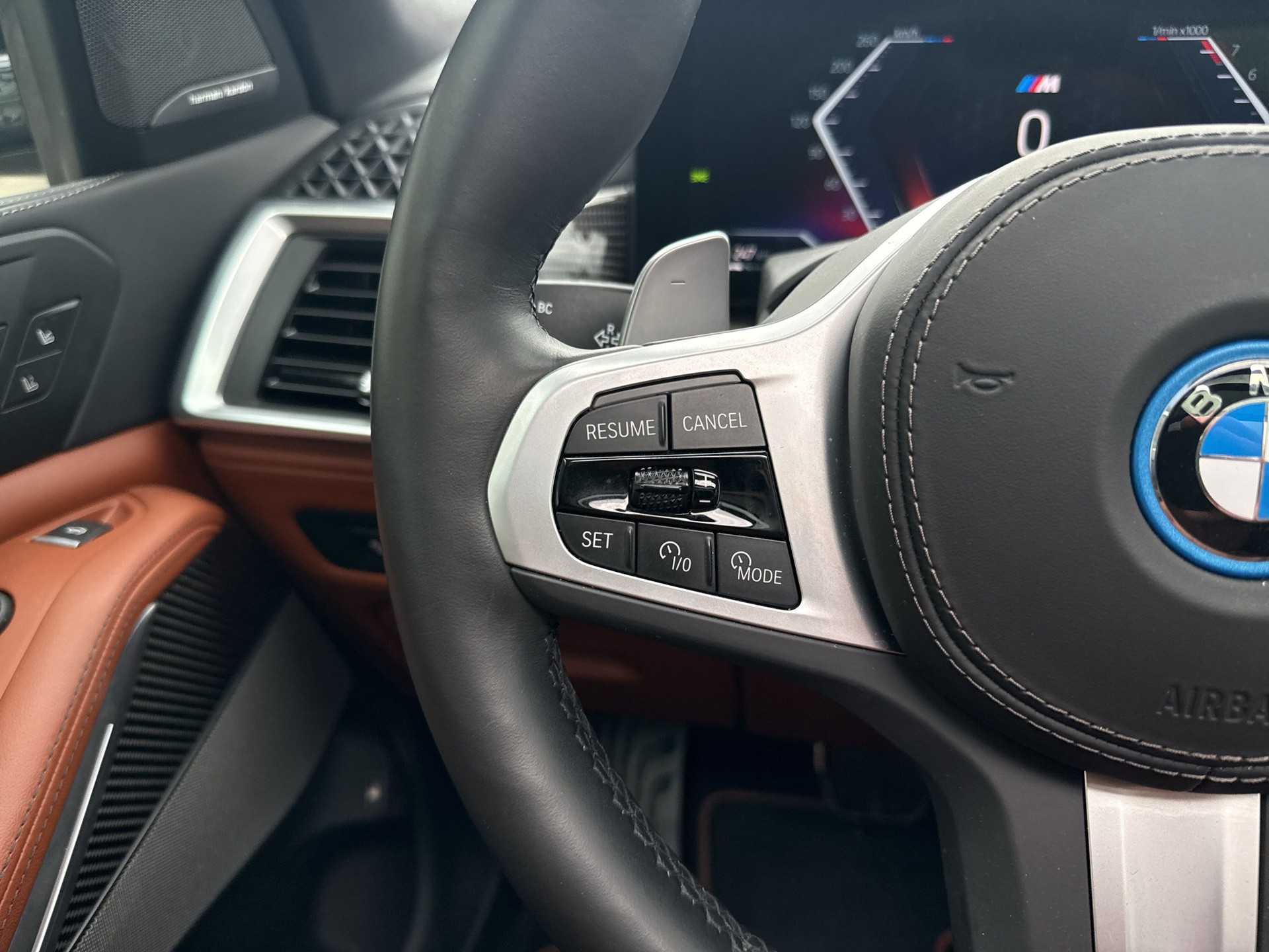 BMW X5 xDrive 50e M Sport Pro Steptronic-image-14