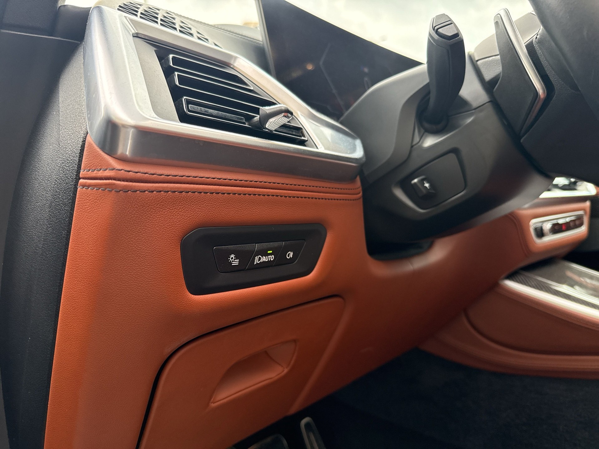 BMW X5 xDrive 50e M Sport Pro Steptronic-image-19