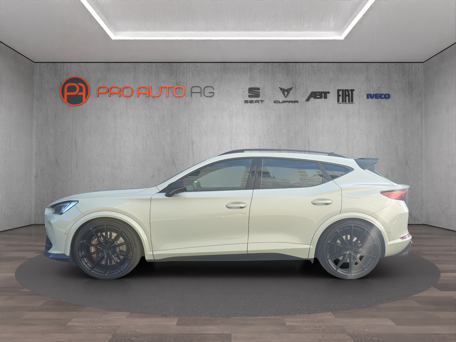 CUPRA Formentor 2.5TSI VZ5 Taiga Grey 4Drive DSG *ABT AKRAPOVIC EDITION*-image-1