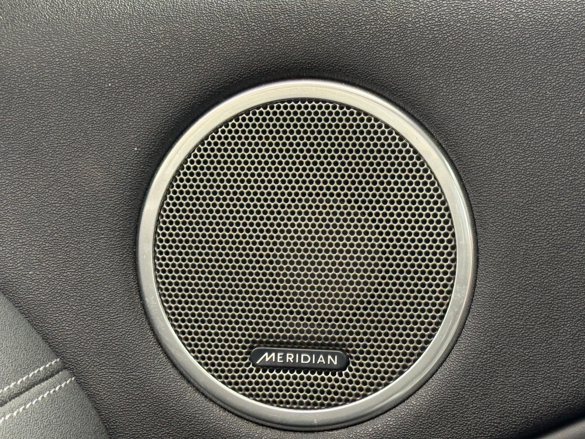 LAND ROVER Range Rover Evoque 2.0 Si4 HSE Dynamic AT9-image-18