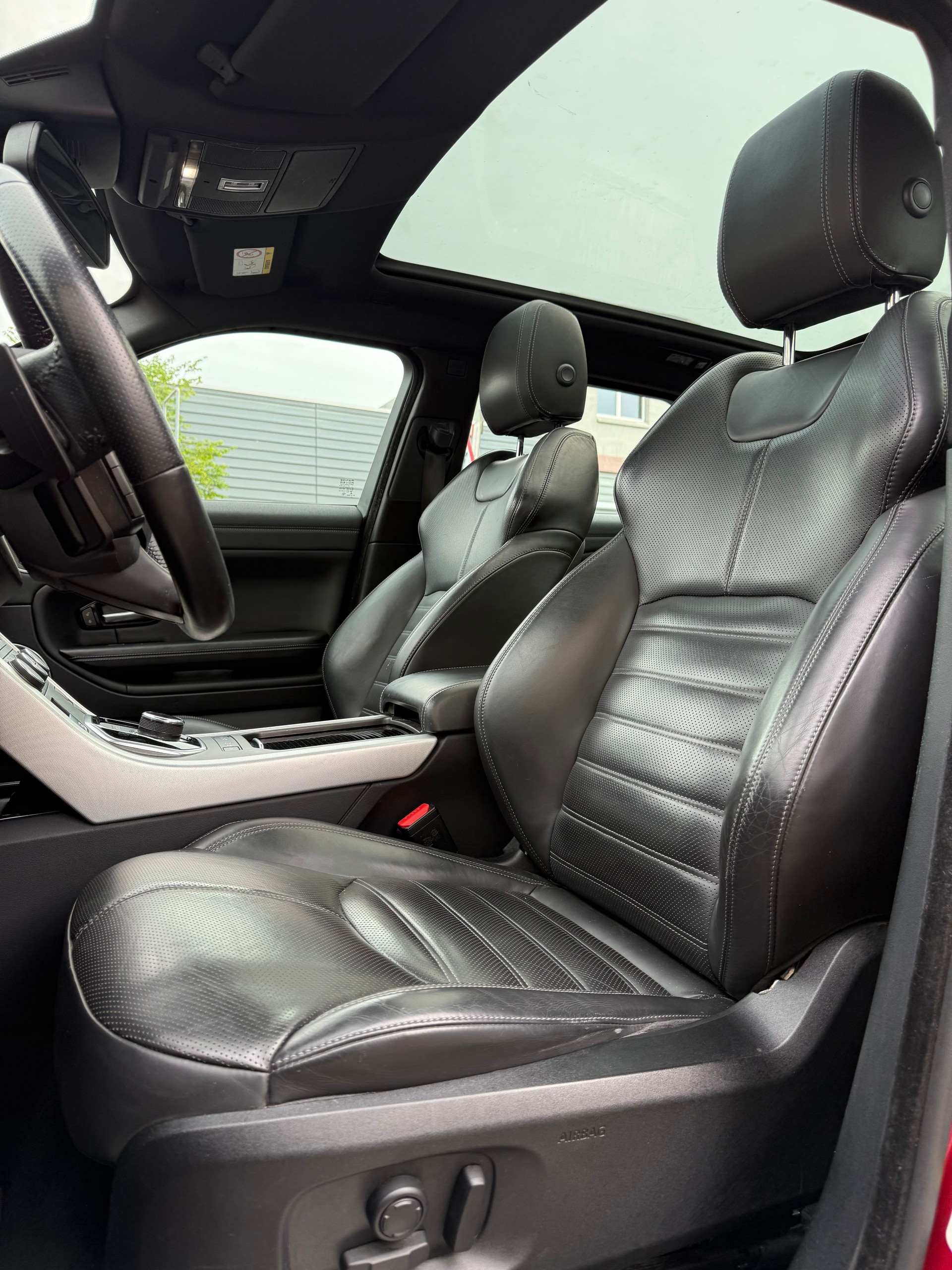LAND ROVER Range Rover Evoque 2.0 Si4 HSE Dynamic AT9-image-10