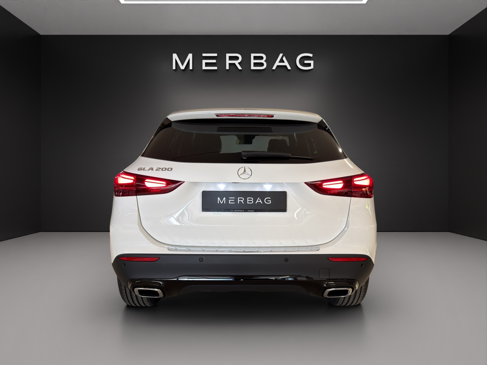 MERCEDES-BENZ GLA 200 Night Star-image-4