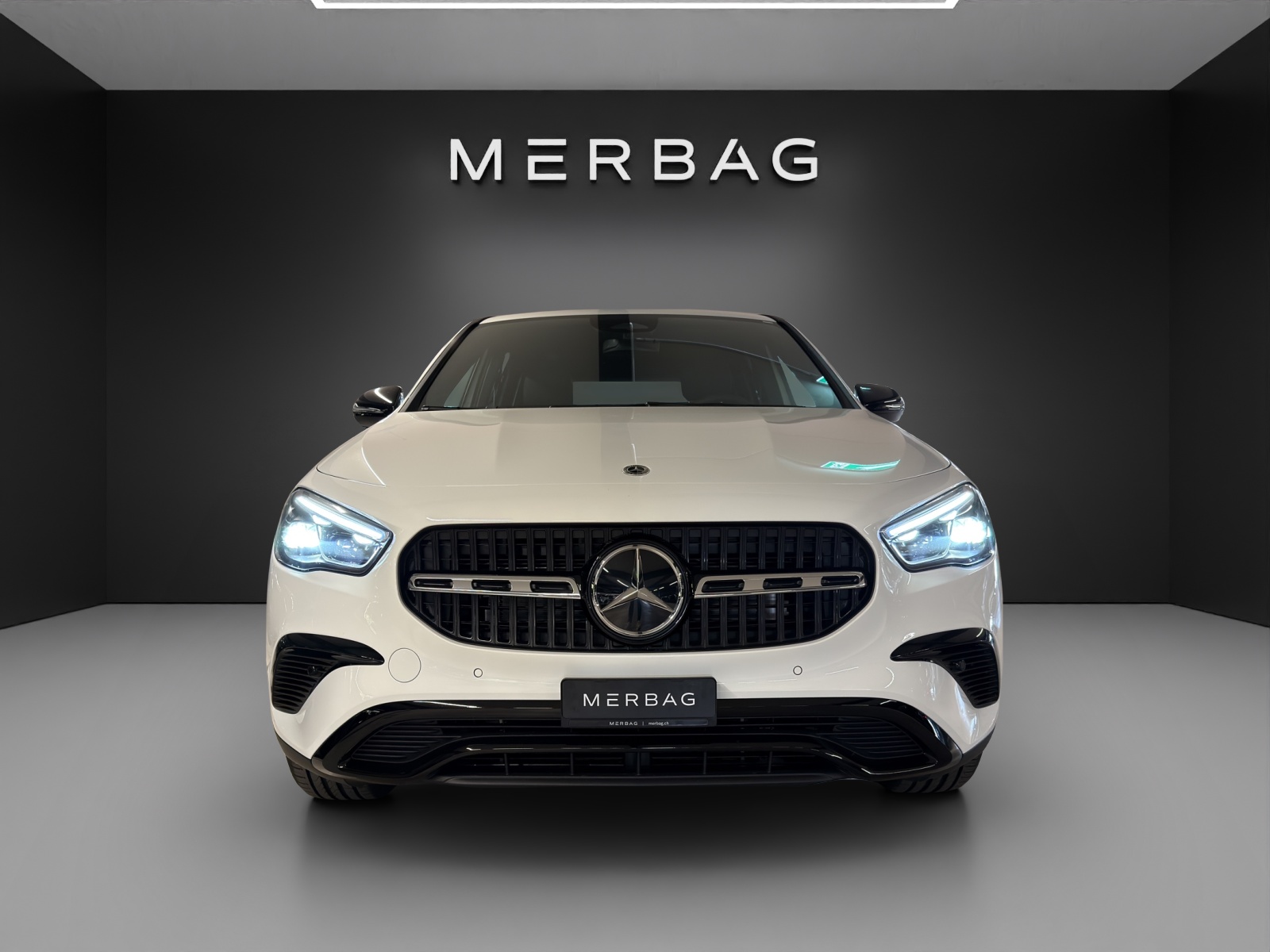 MERCEDES-BENZ GLA 200 Night Star-image-1