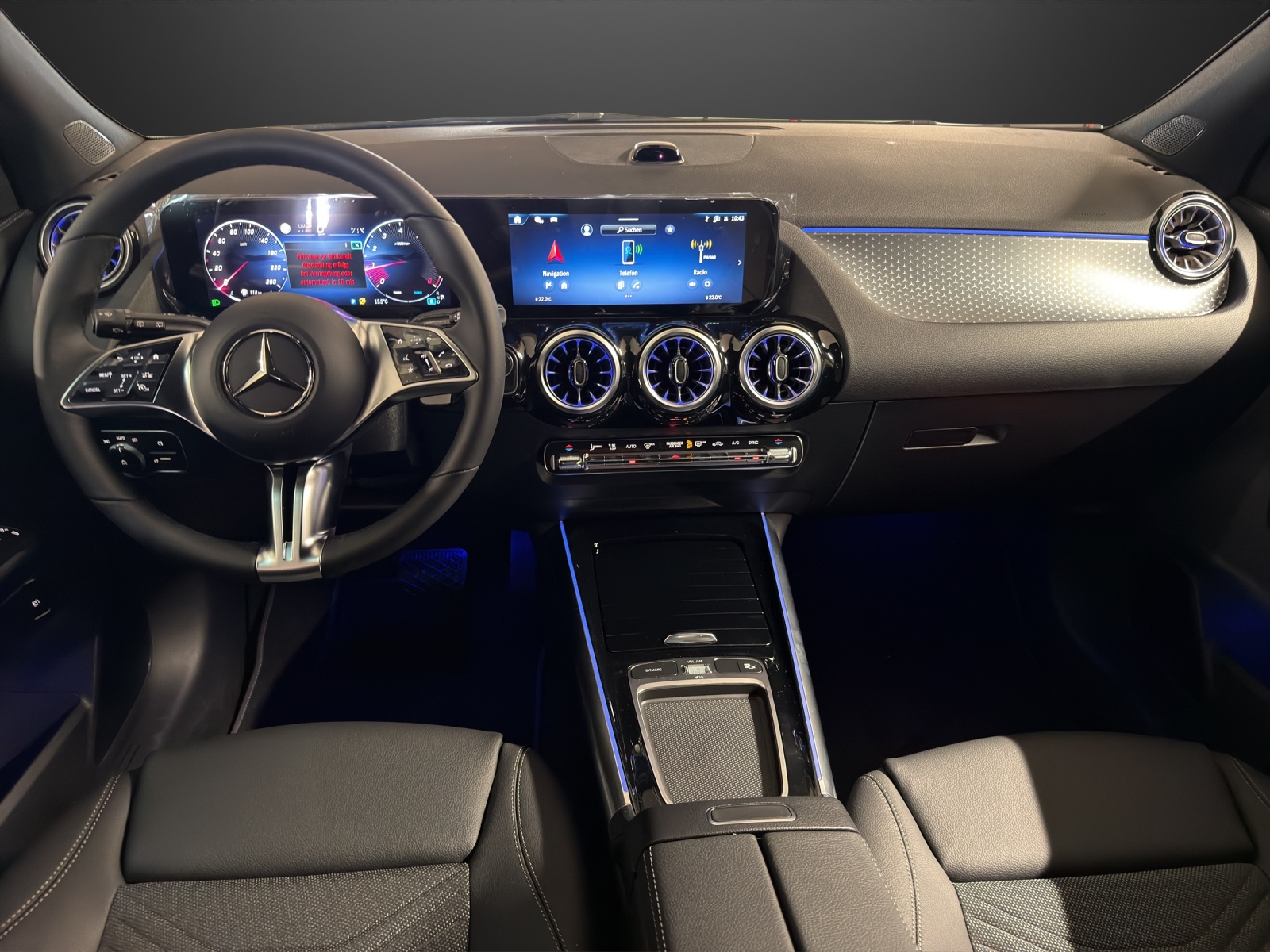 MERCEDES-BENZ GLA 200 Night Star-image-5