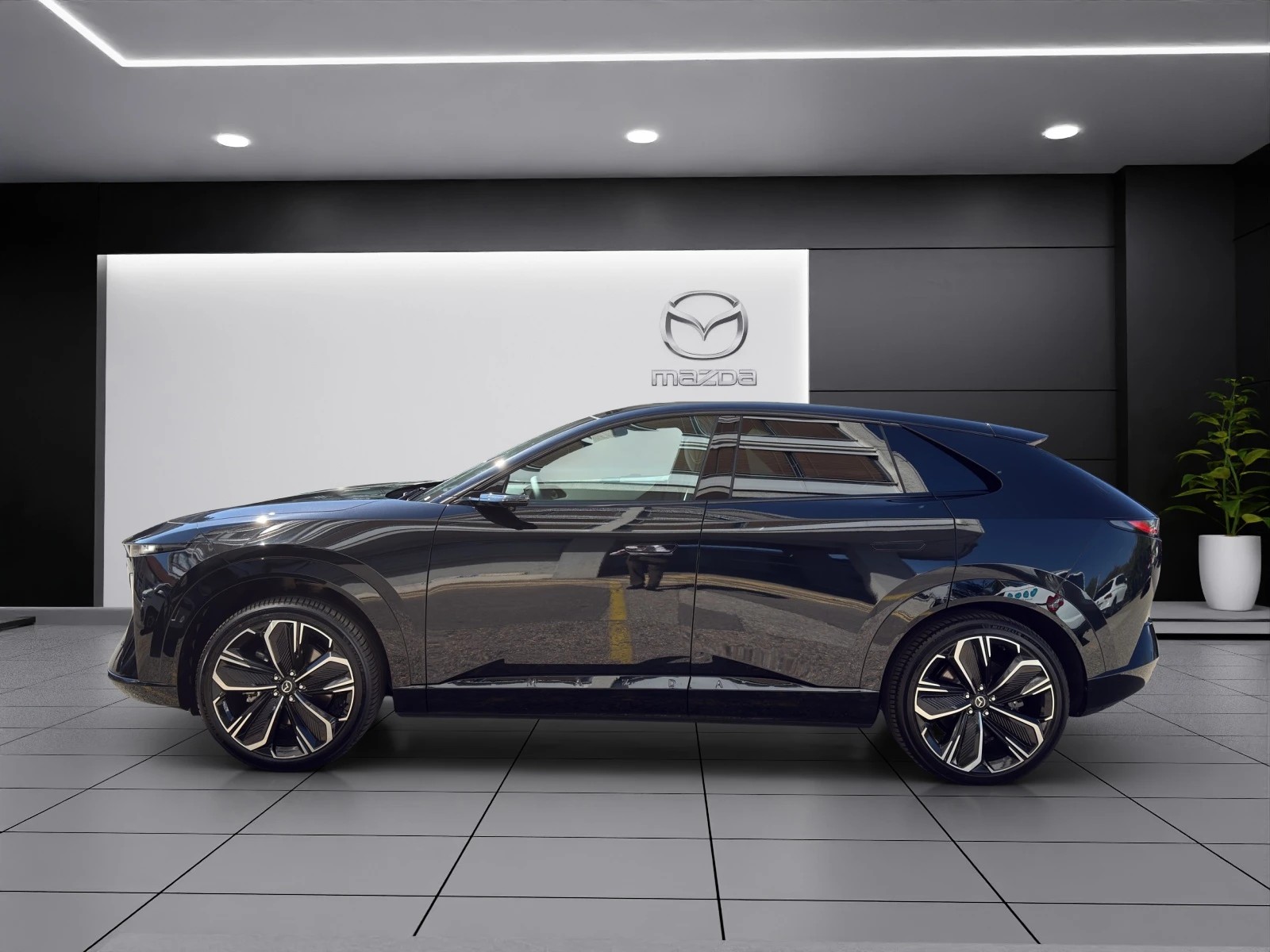 MAZDA CX-6e-image-2