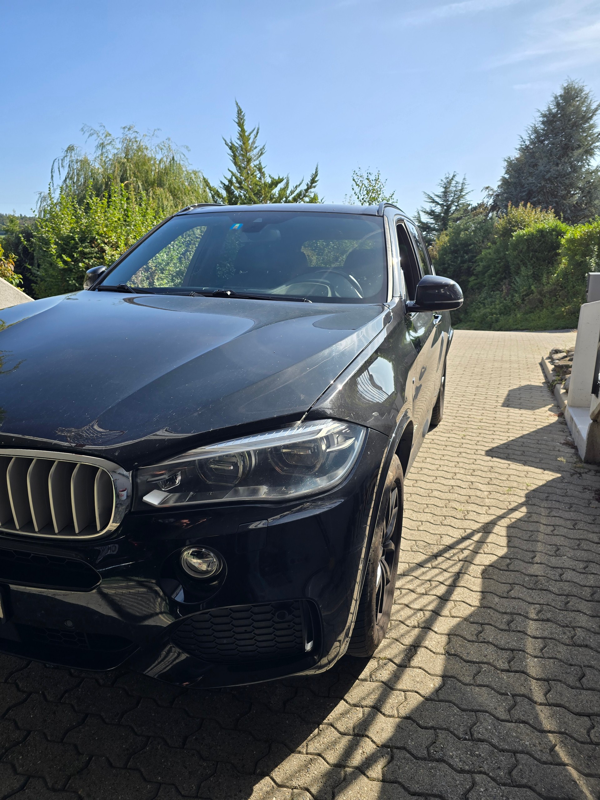 BMW 40d xDrive-image-0