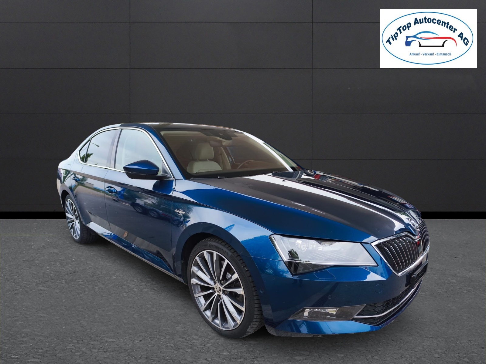 SKODA Superb 2.0TSI L&K 4x4 DSG-image-0