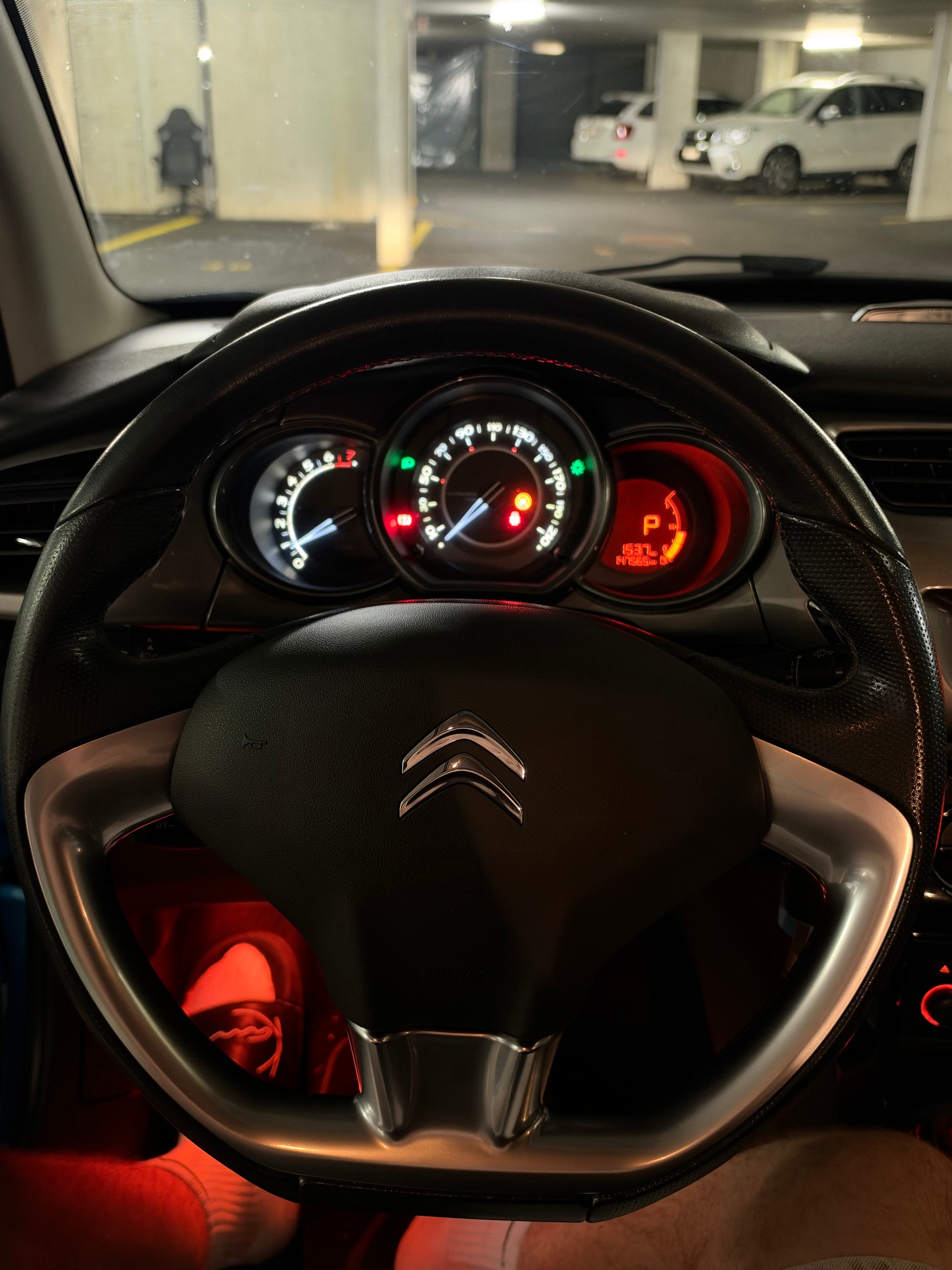 CITROEN 1.6 VTi Exclusive-image-3
