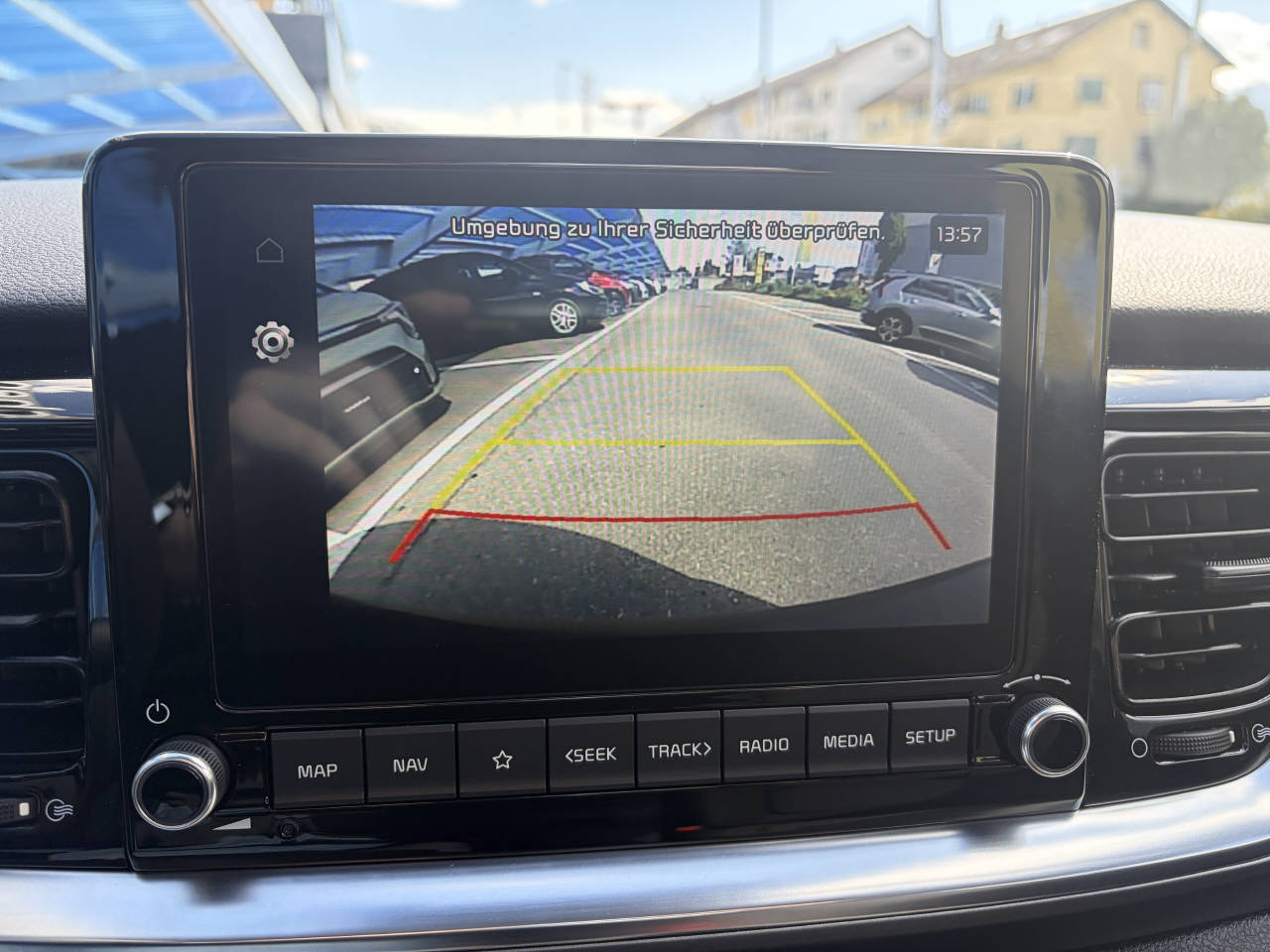 KIA Stonic 1.0 T-GDi Power Edition-image-8