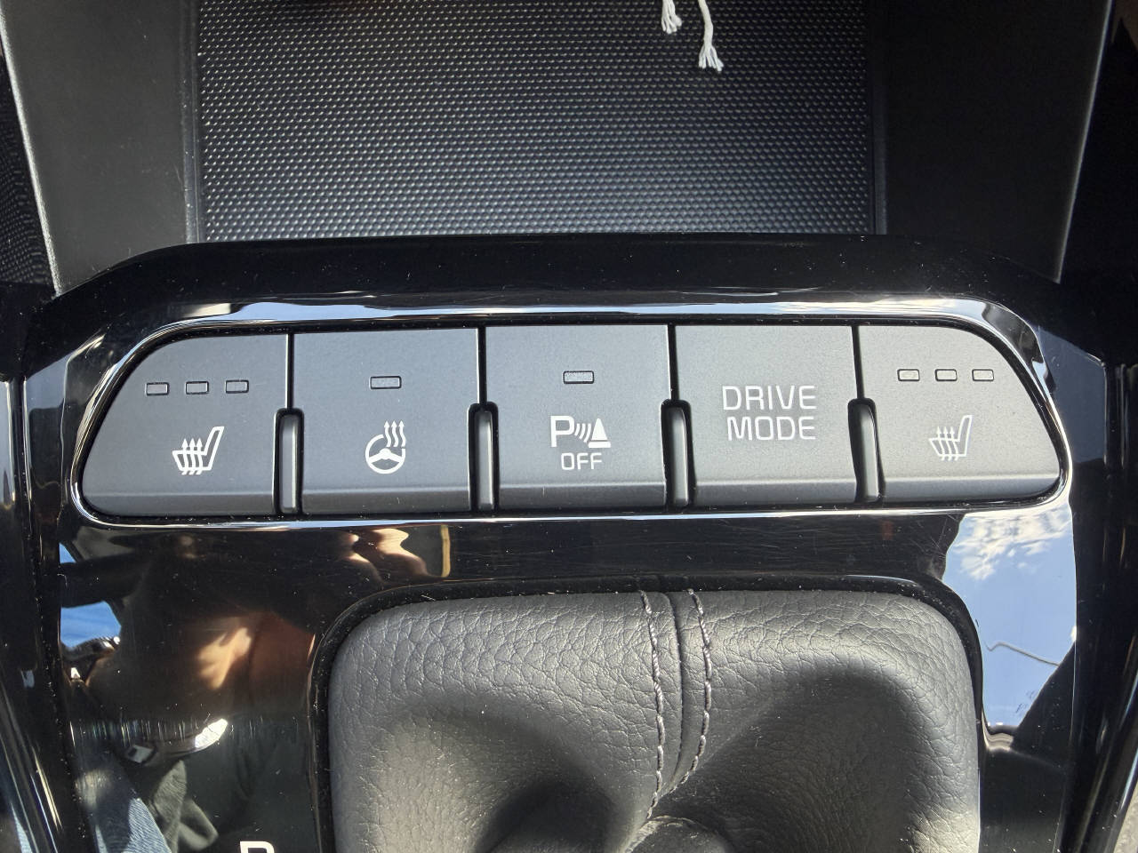 KIA Stonic 1.0 T-GDi Power Edition-image-9