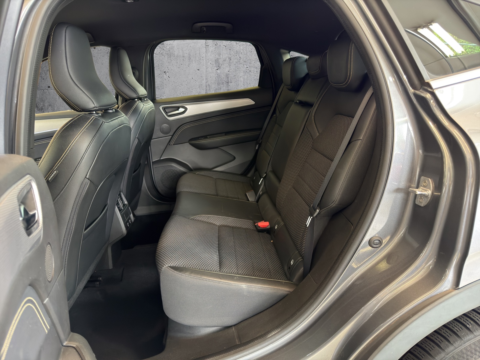 RENAULT Arkana 1.3 TCe Techno EDC*Abstandstempomat**Leasingaktion 1.99%**-image-23