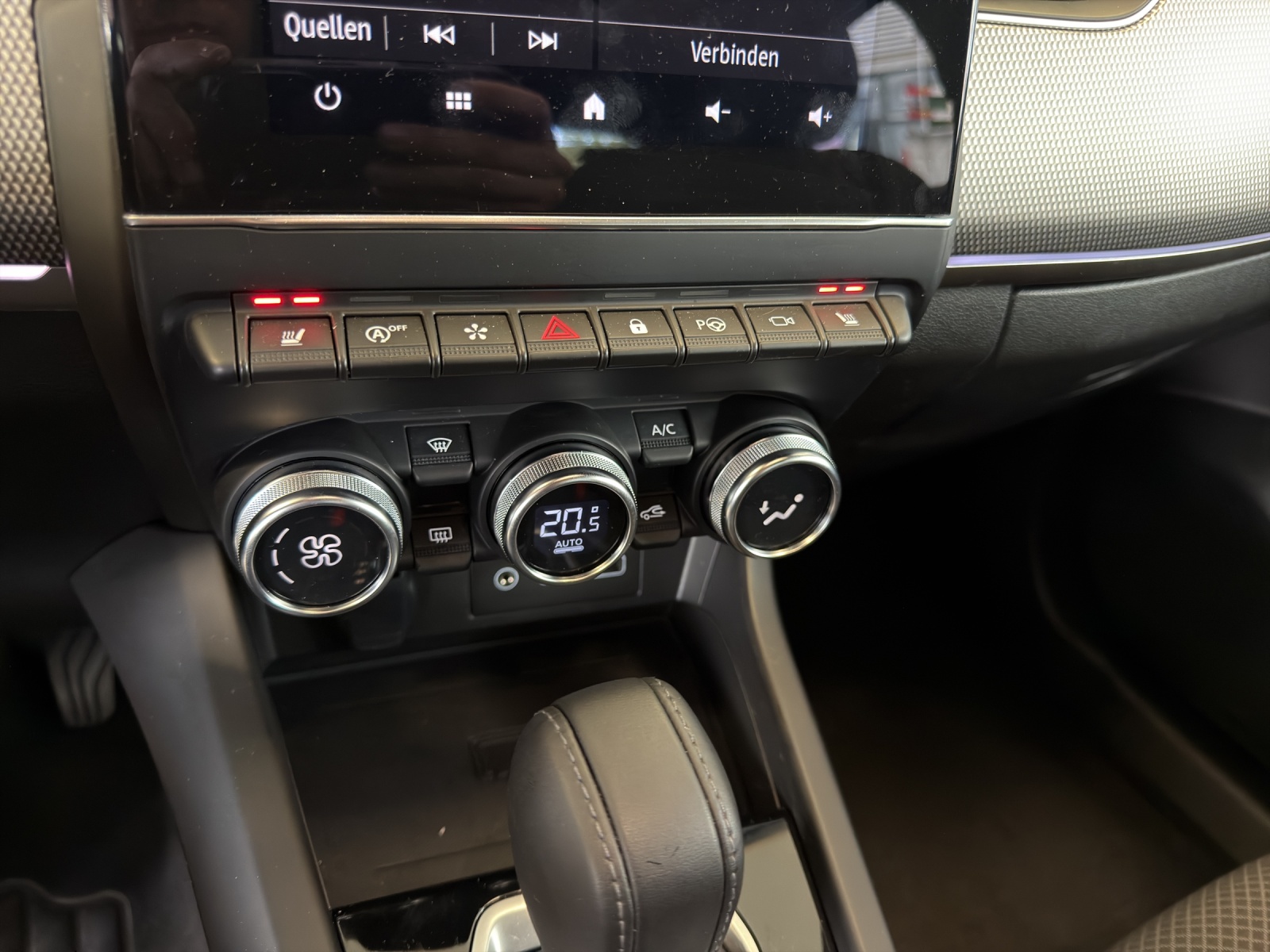 RENAULT Arkana 1.3 TCe Techno EDC*Abstandstempomat**Leasingaktion 1.99%**-image-4