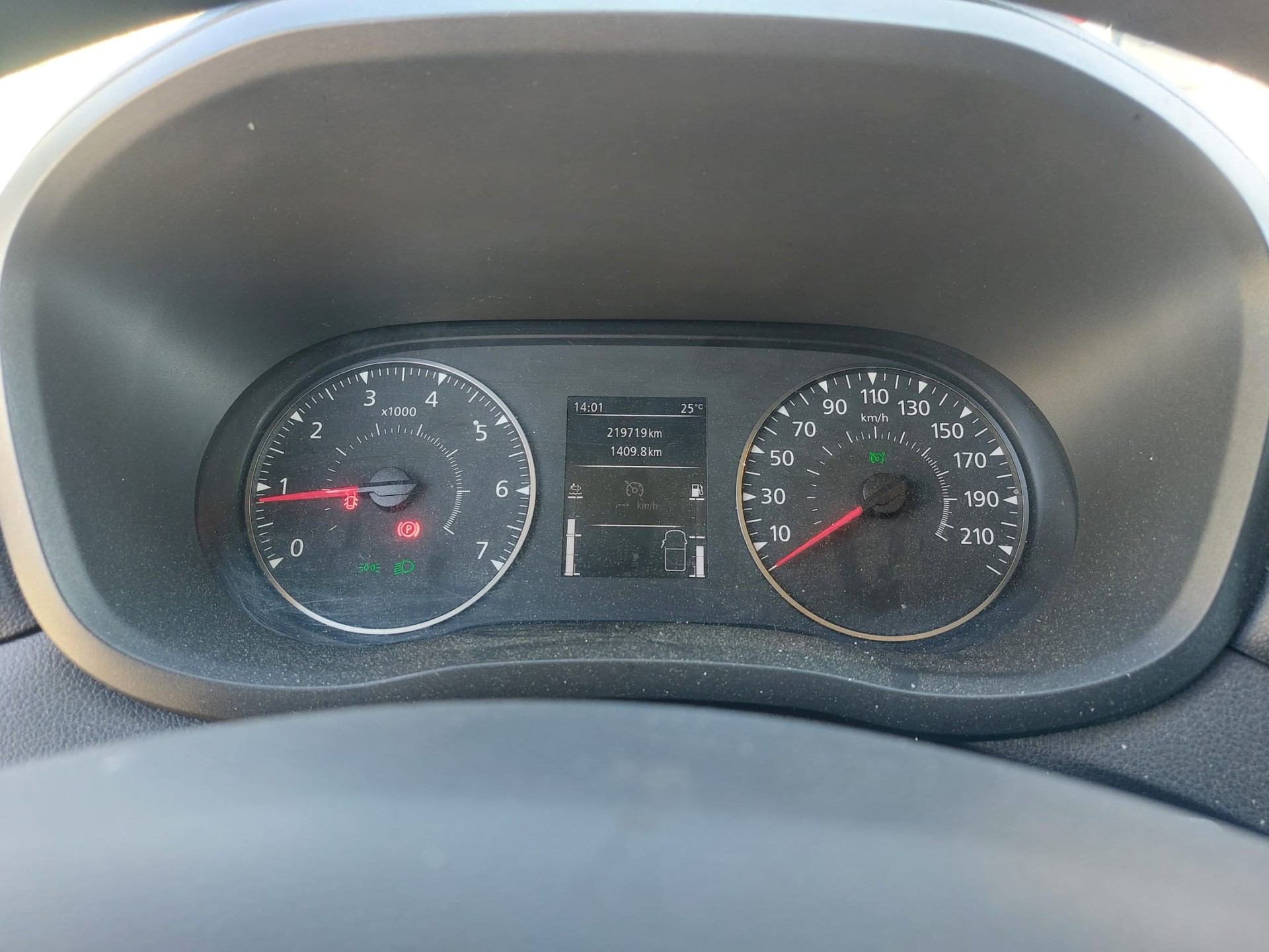 RENAULT Master T35 dCi 165 L3H2 mit AHK 2.5to-image-7