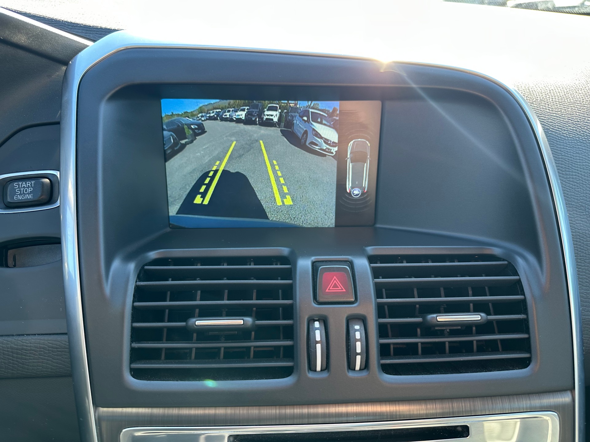 VOLVO XC60 D4 AWD Summum Geartronic-image-12