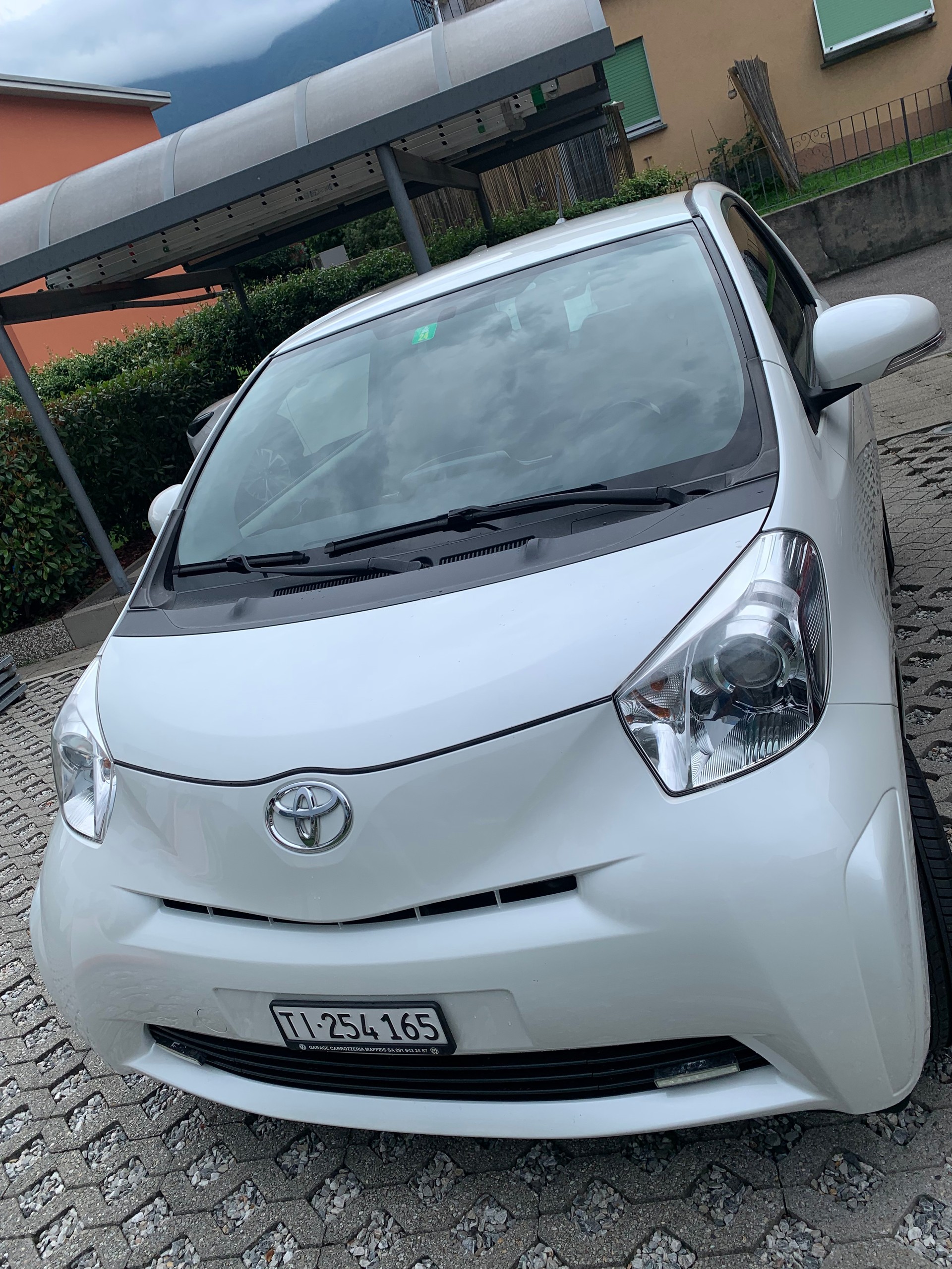 TOYOTA 1.0 VVT-i Linea Luna 2P.-image-1