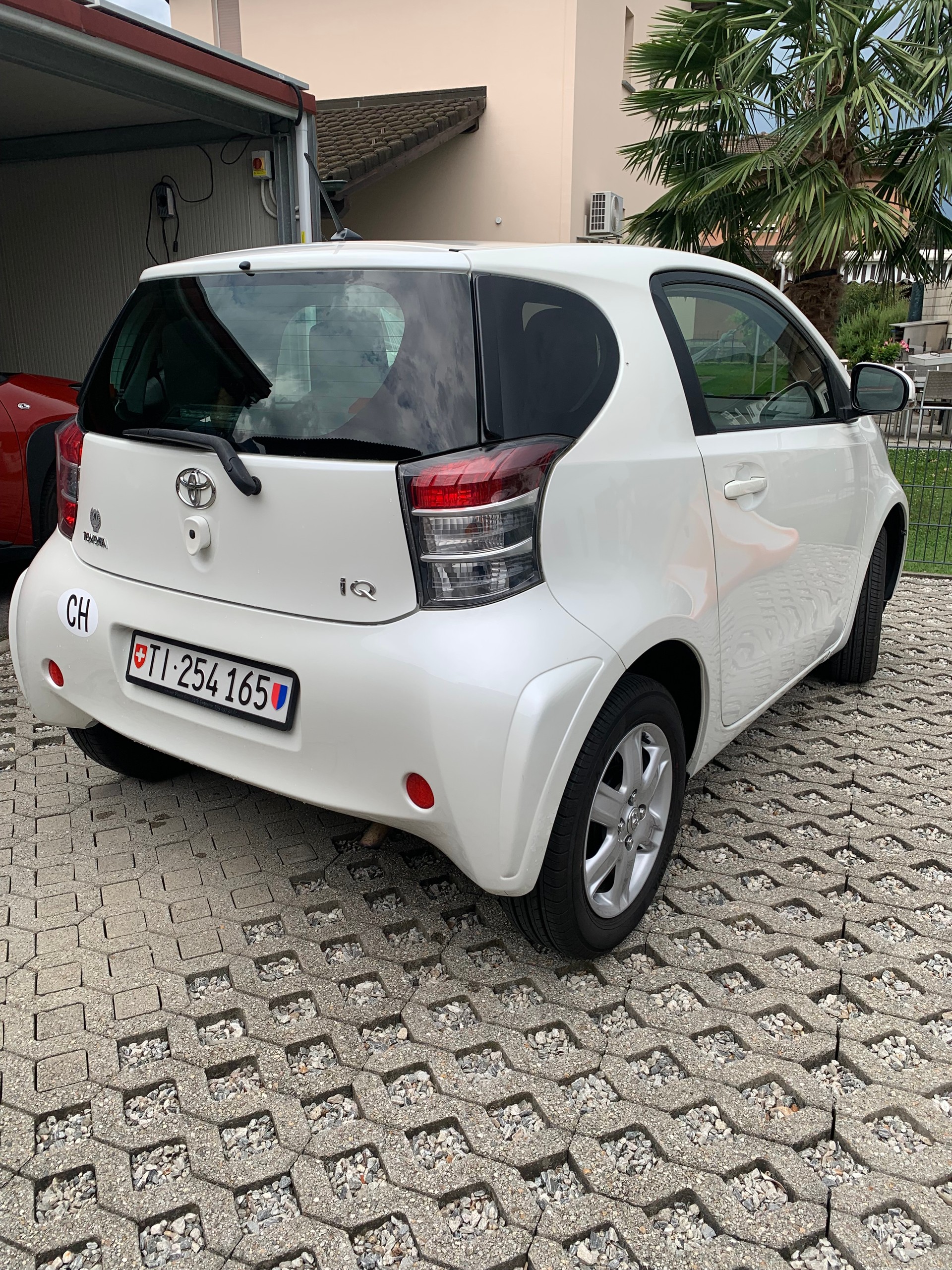 TOYOTA 1.0 VVT-i Linea Luna 2P.-image-3