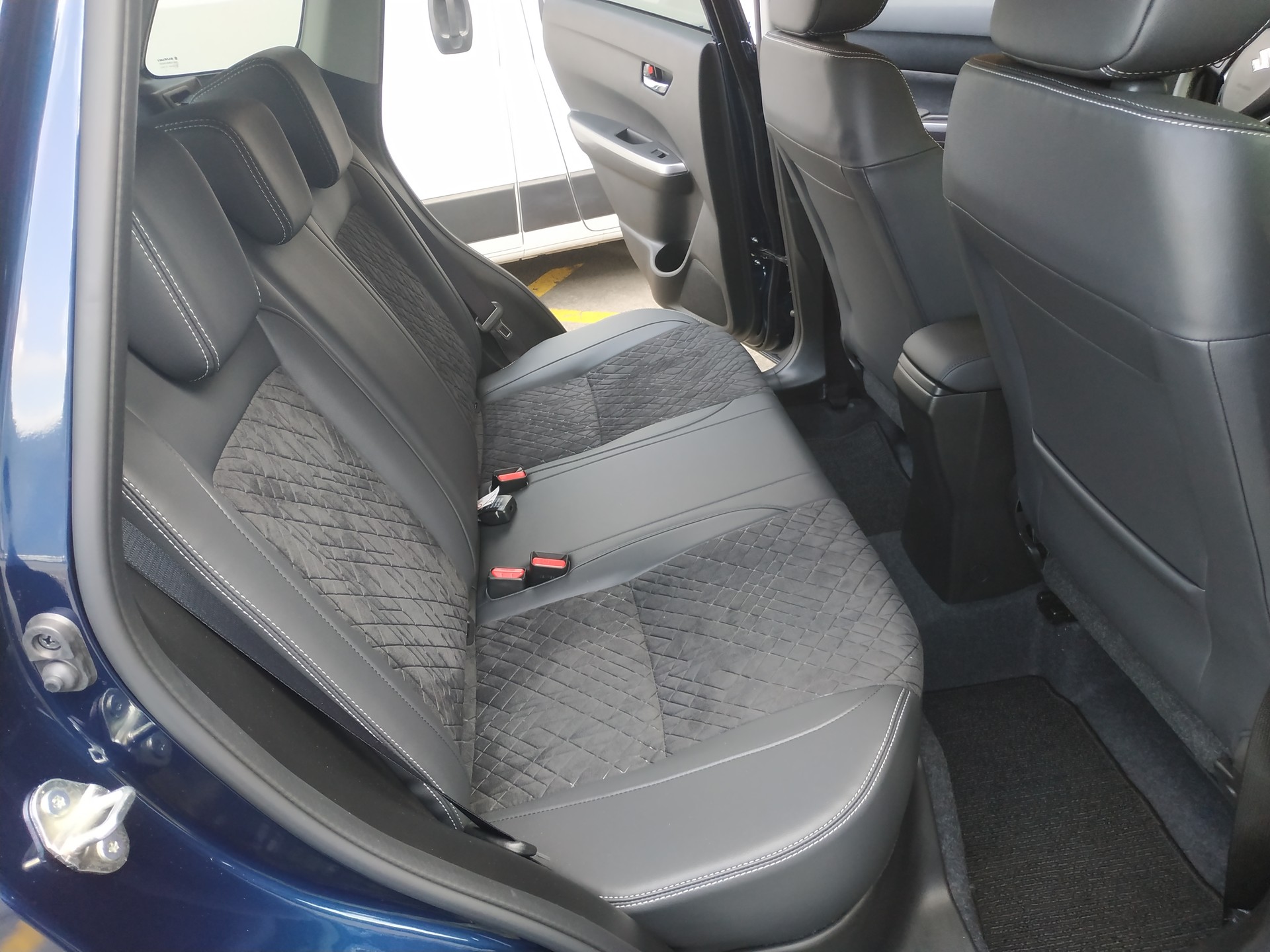 SUZUKI Vitara 1.4 Boosterjet Compact Top 4x4 Hybrid Automatic-image-19