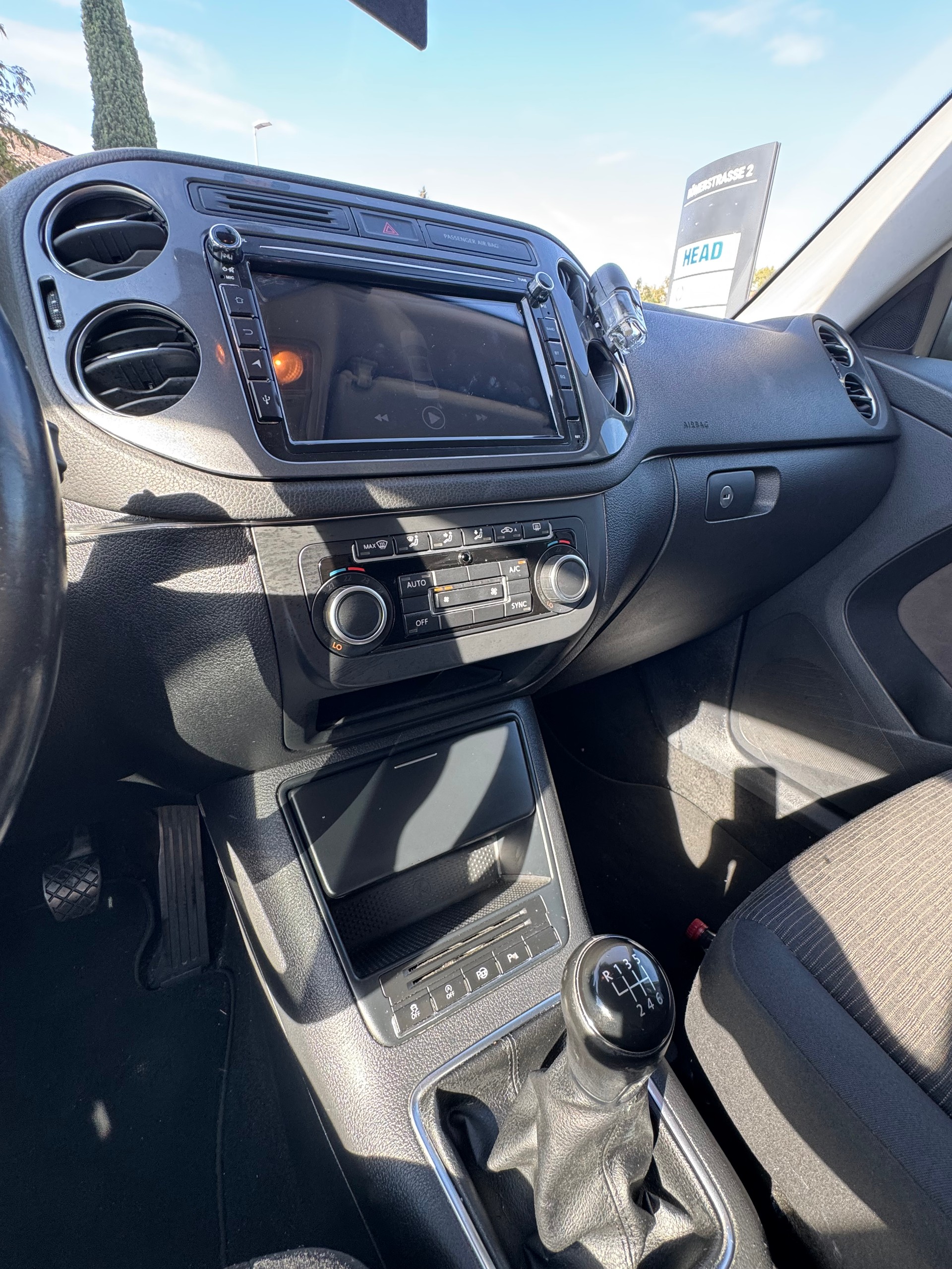 VW Tiguan 1.4 TSI BlueMotion Trend&Fun 4x2-image-5
