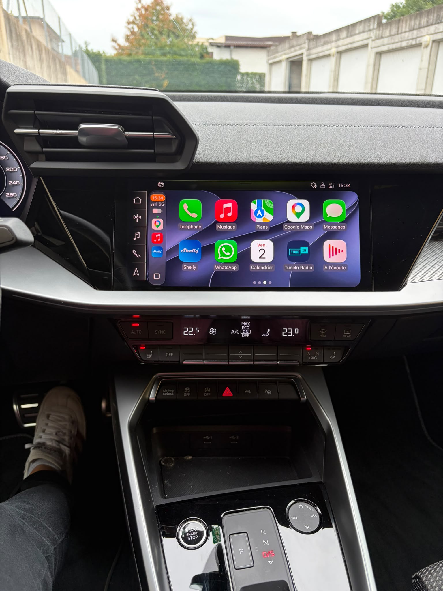 AUDI 1.5 35 TFSI S Line Attraction S-Tronic-image-7
