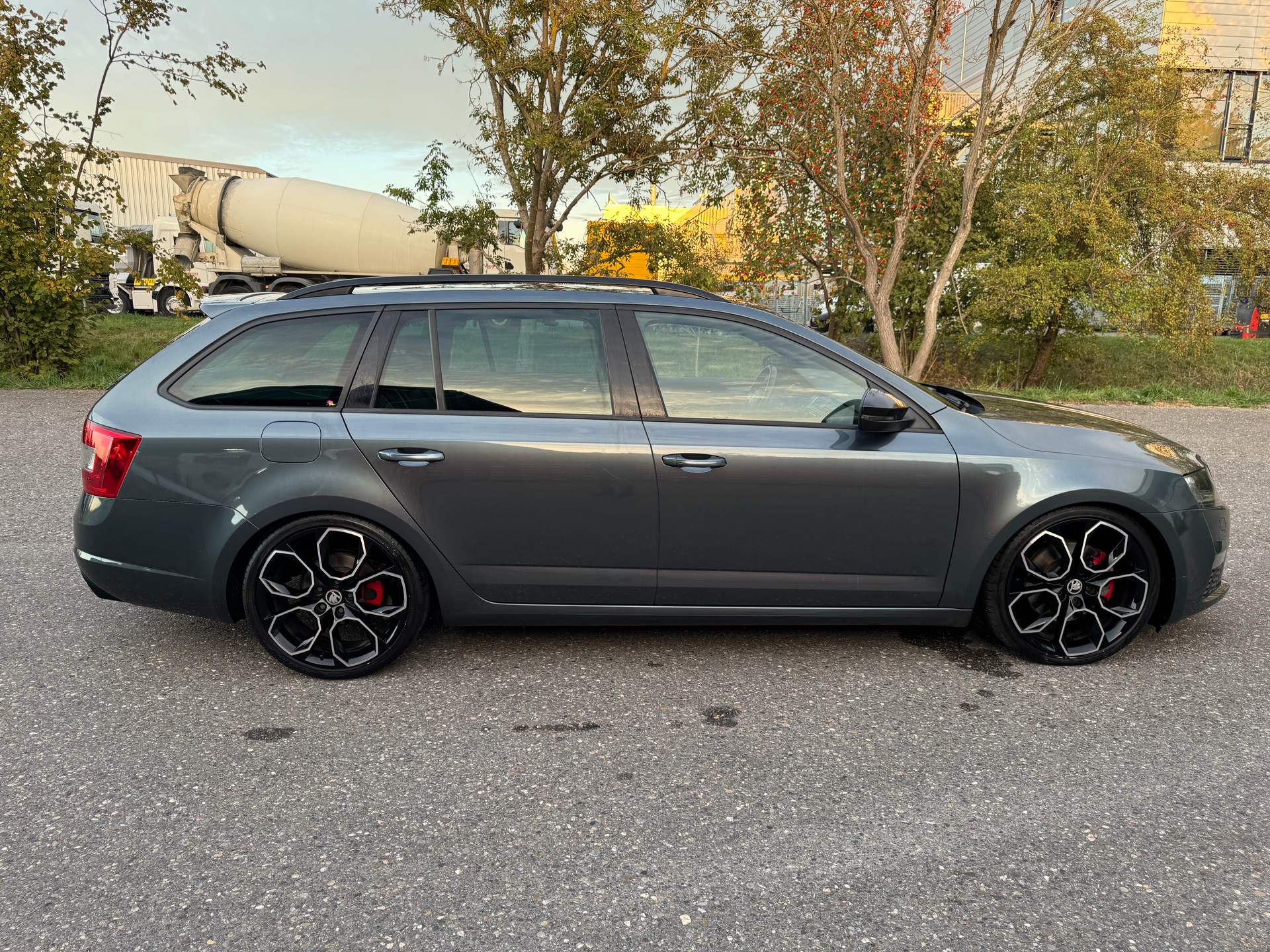 SKODA Octavia Combi 2.0 TDI RS Prag 4x4 DSG-image-10