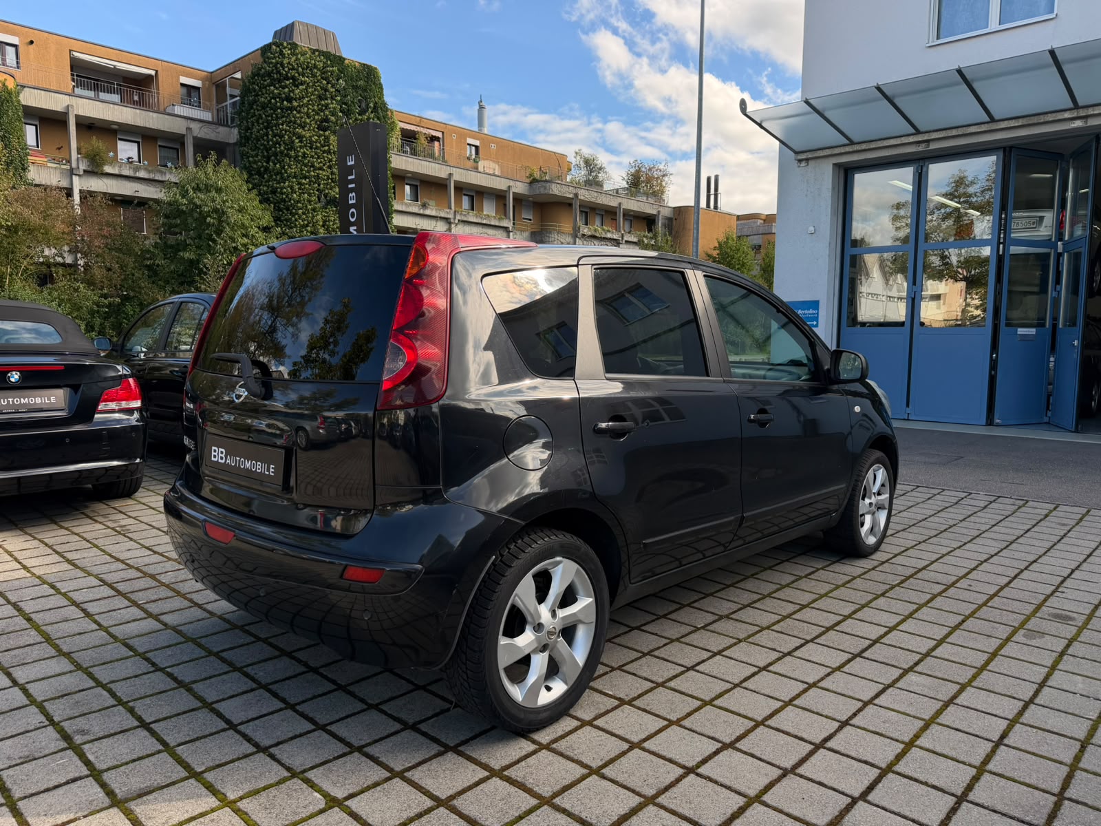 NISSAN Note 1.6 acenta-showroom-element-3