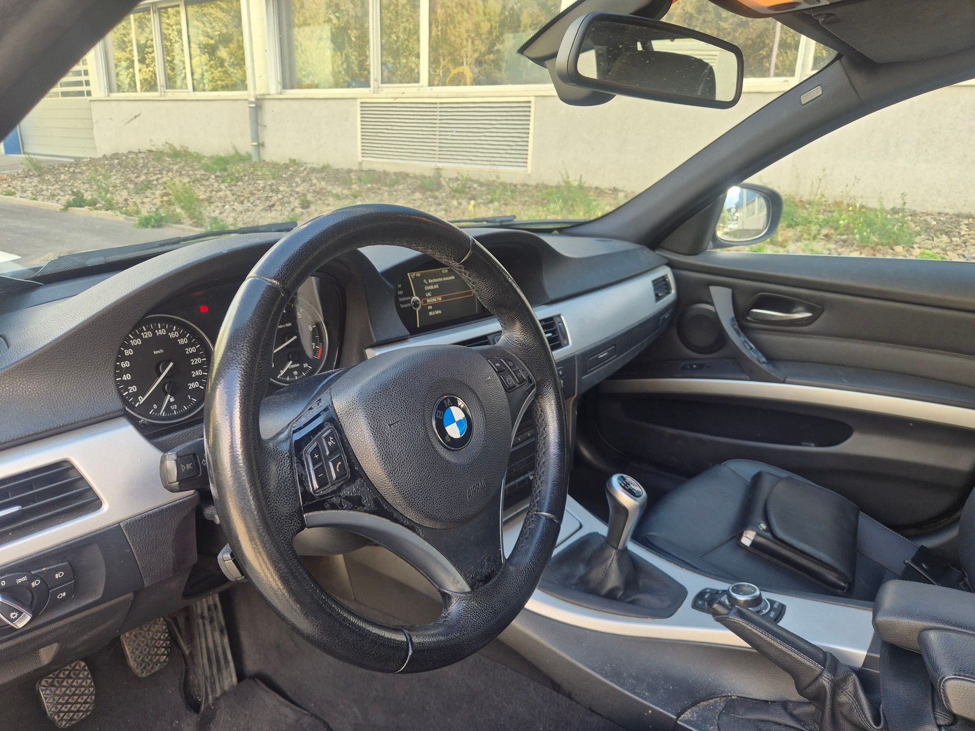 BMW I Xdrive-image-5