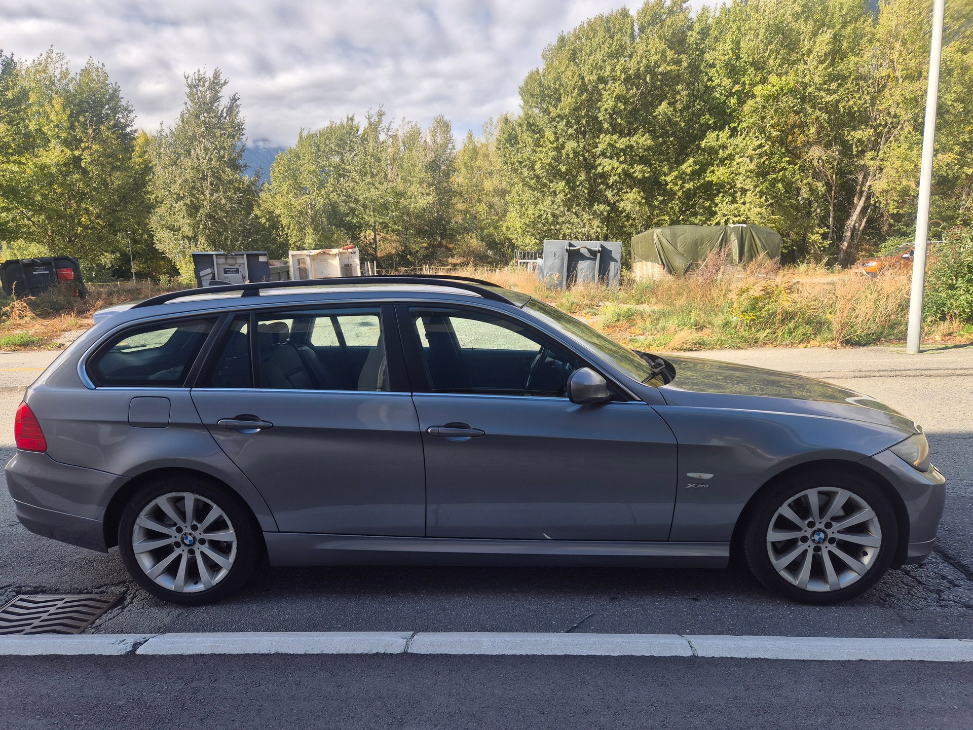 BMW I Xdrive-image-0